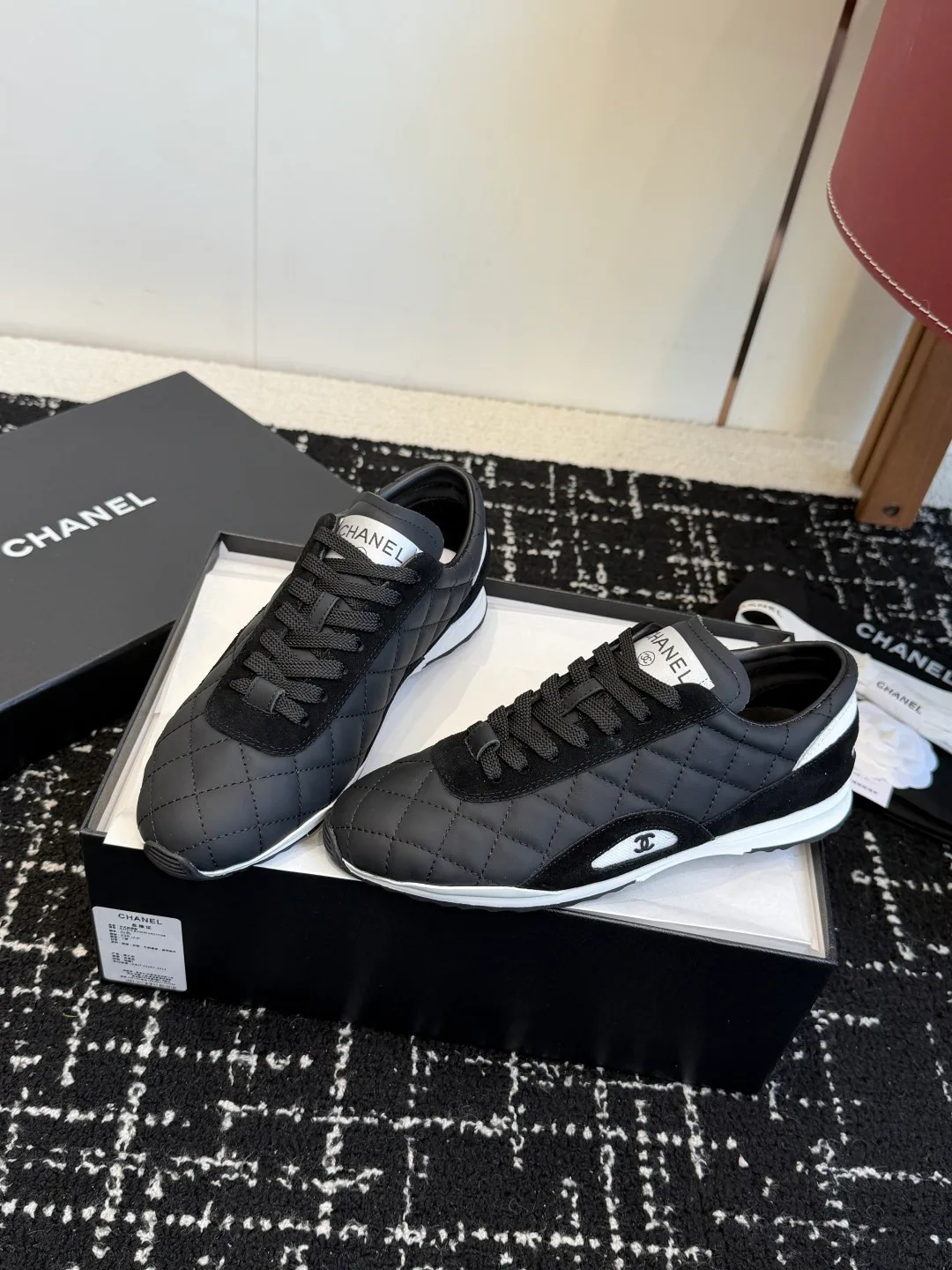 Кроссовки Женские Chanel 11213678