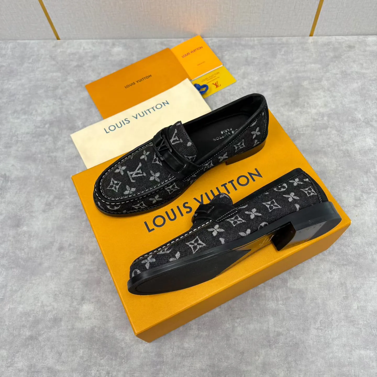 Лоферы Мужские Louis Vuitton 173790