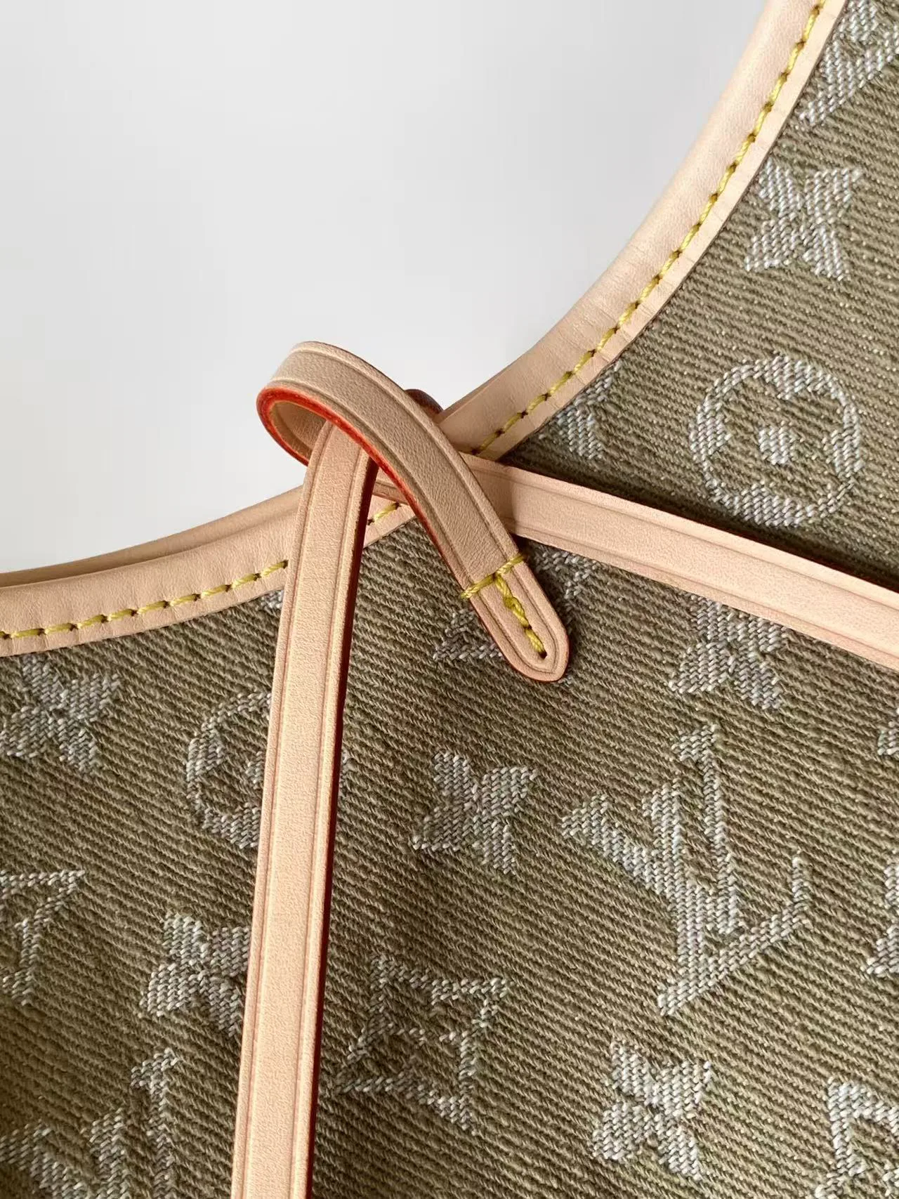 Сумки На Ремне Женские Louis Vuitton 13435269