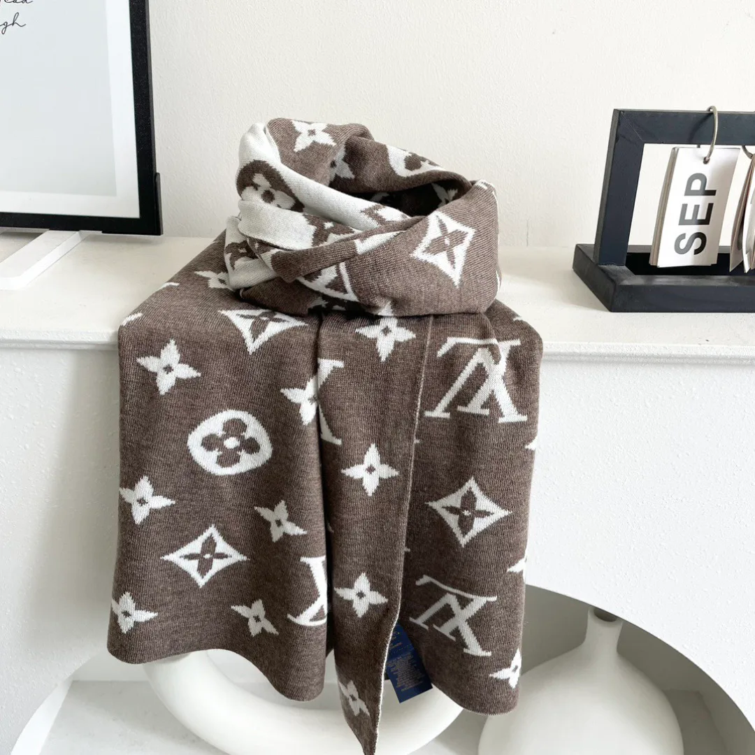 Шарфы Louis Vuitton 369663