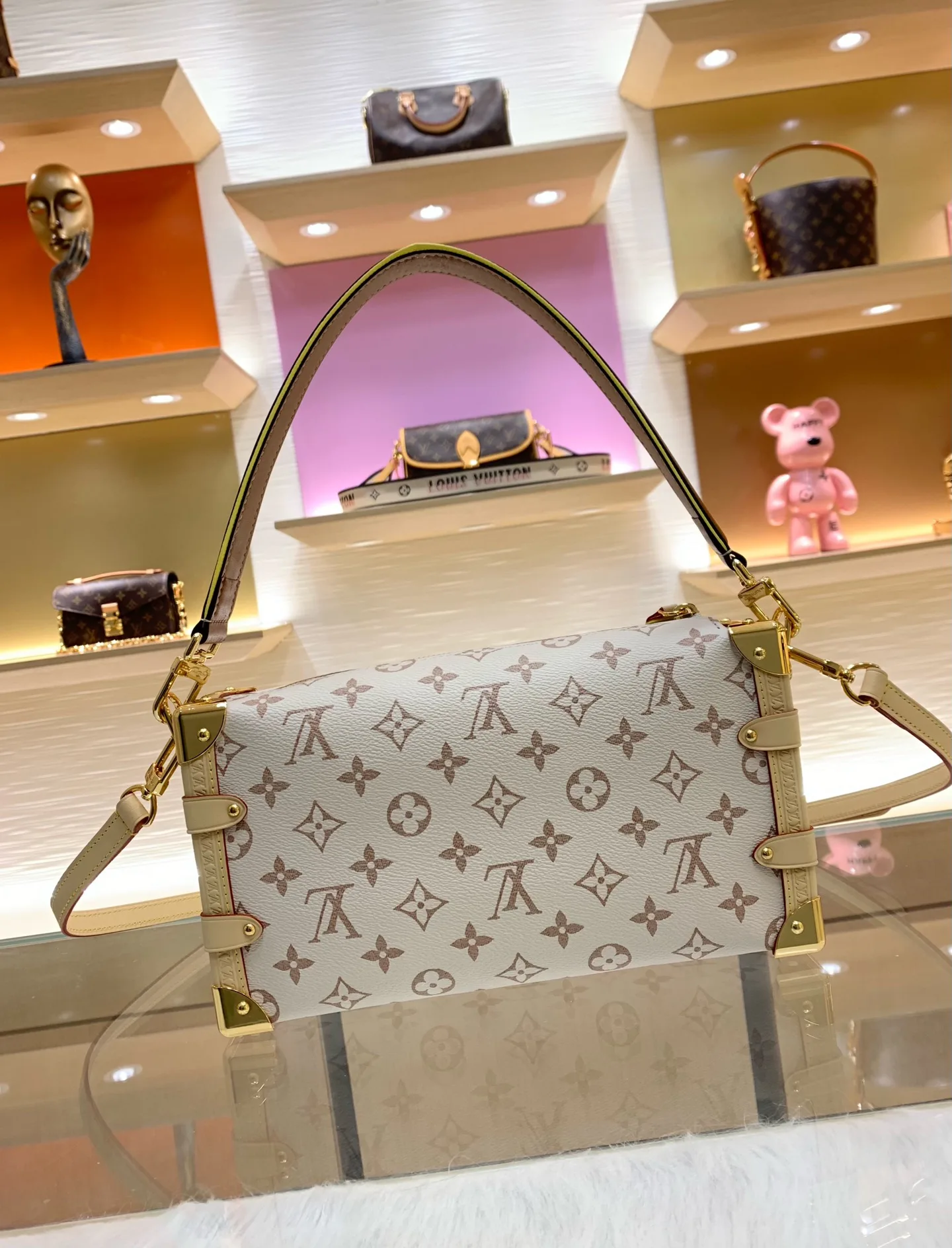 Классические Сумки Женские Louis Vuitton 17802508