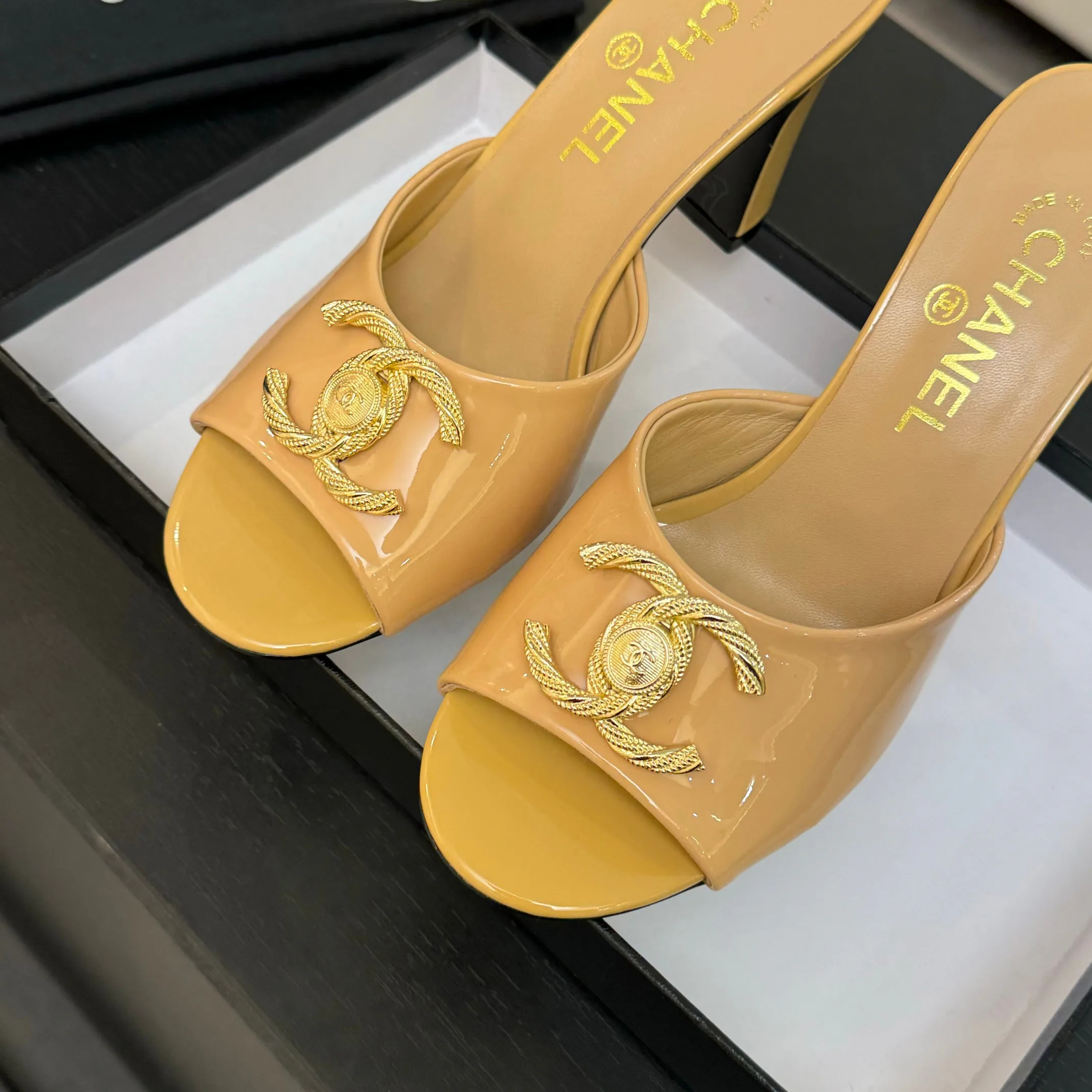 Босоножки Женские Chanel 1883512