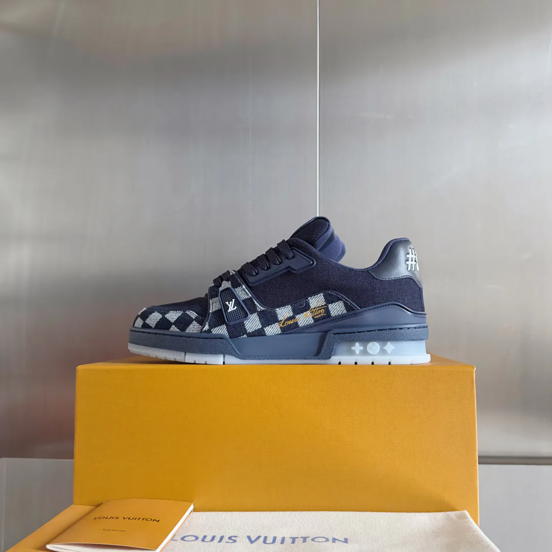 Кроссовки Женские Louis Vuitton 1546677