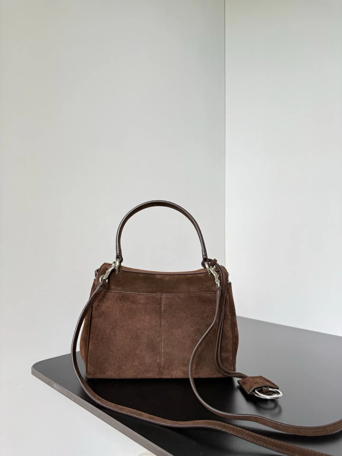 Сумки На Ремне Женские Balenciaga 11872204