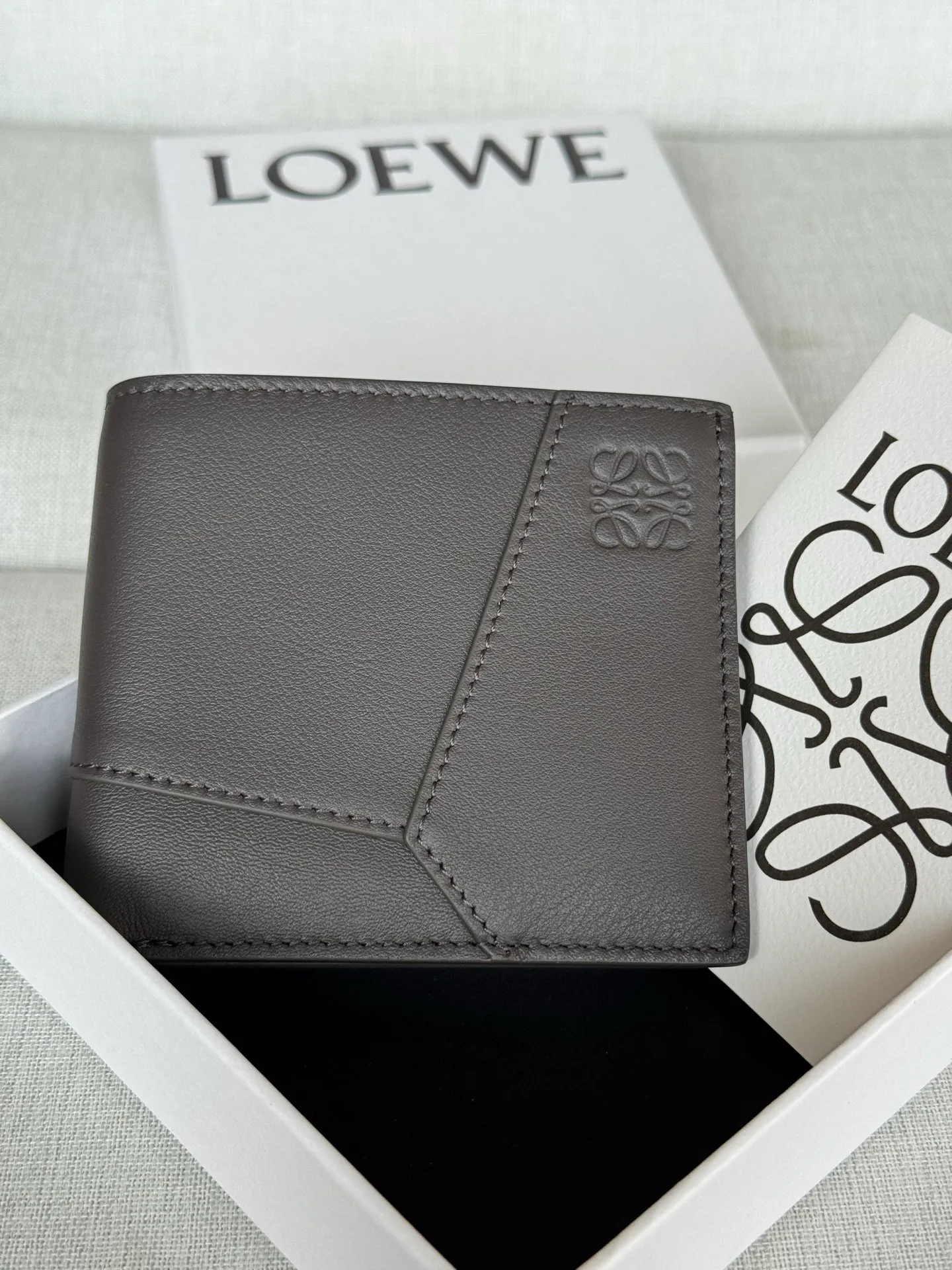 Клатчи Женские Loewe 18906571