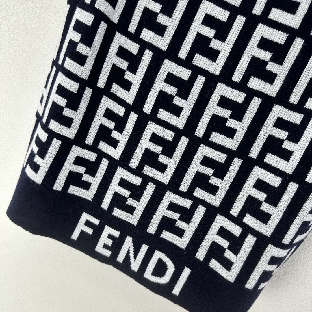 Жилеты Женские Fendi 5179594