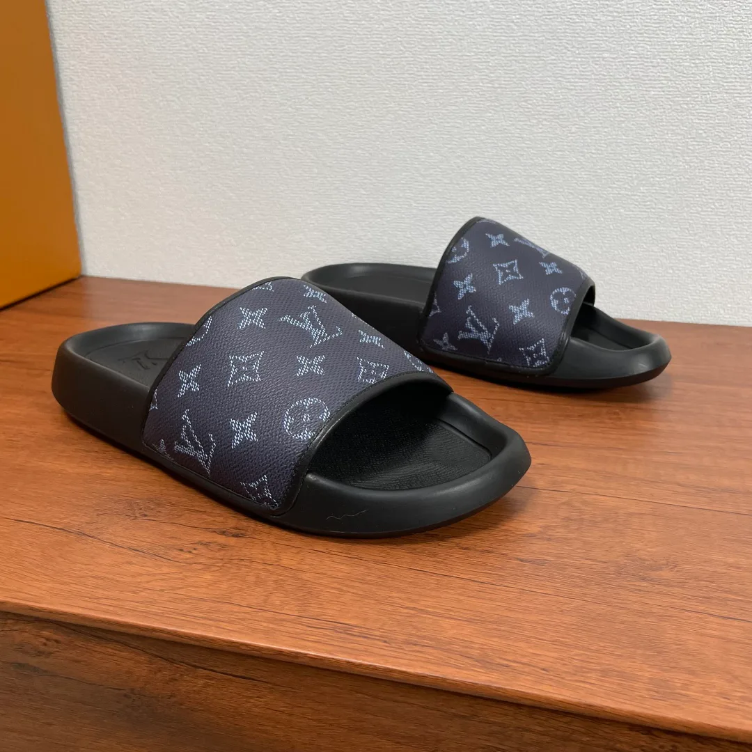 Шлепанцы Женские Louis Vuitton 74080