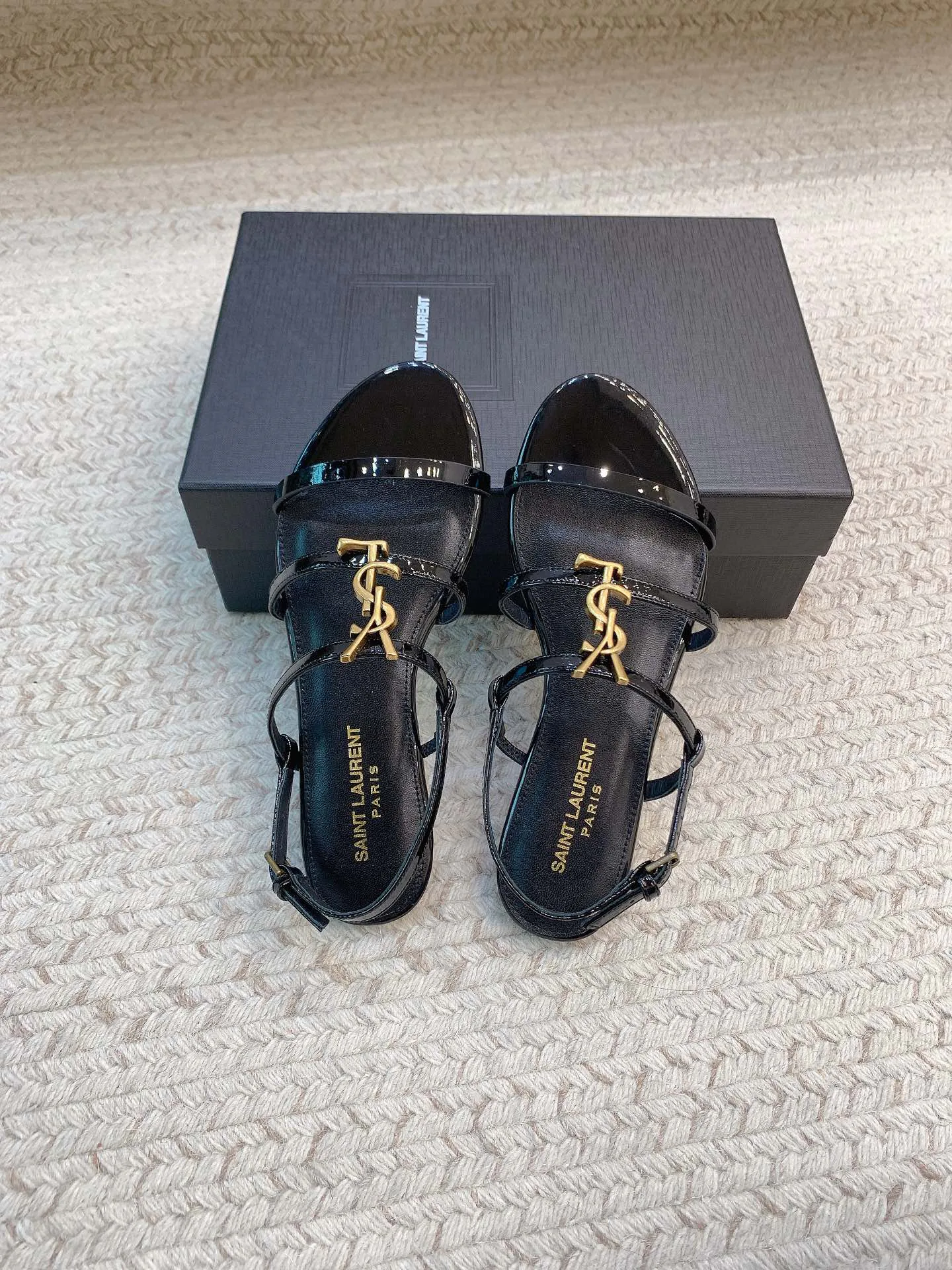 Сандалии Женские Saint Laurent 23864