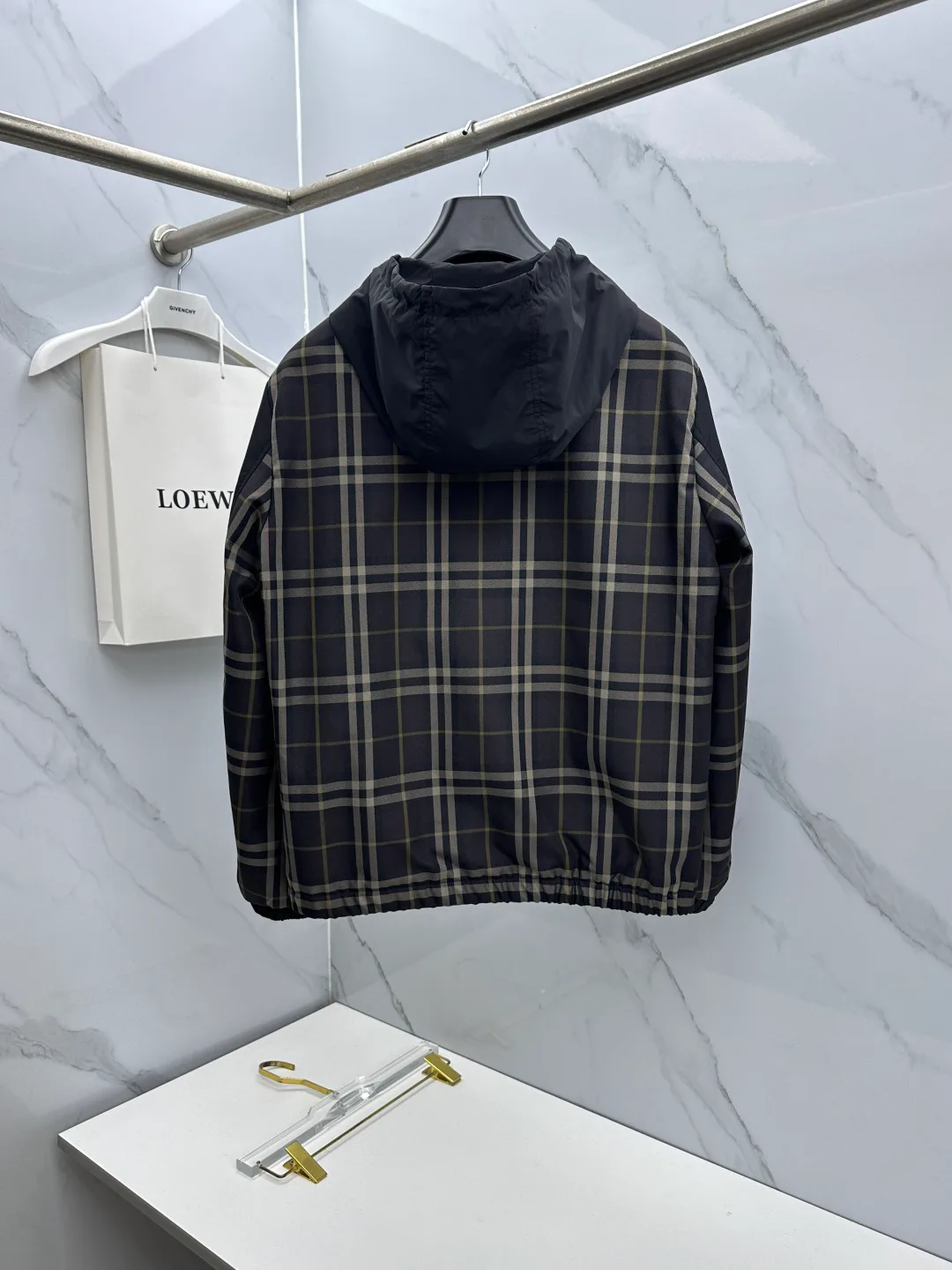 Куртки И Пуховики Мужские Burberry 18246801