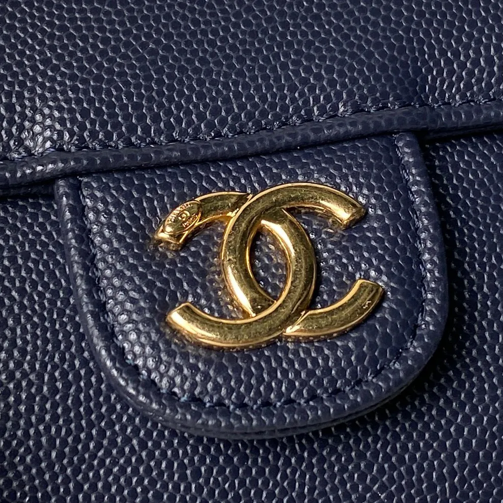 Классические Сумки Женские Chanel 18207691