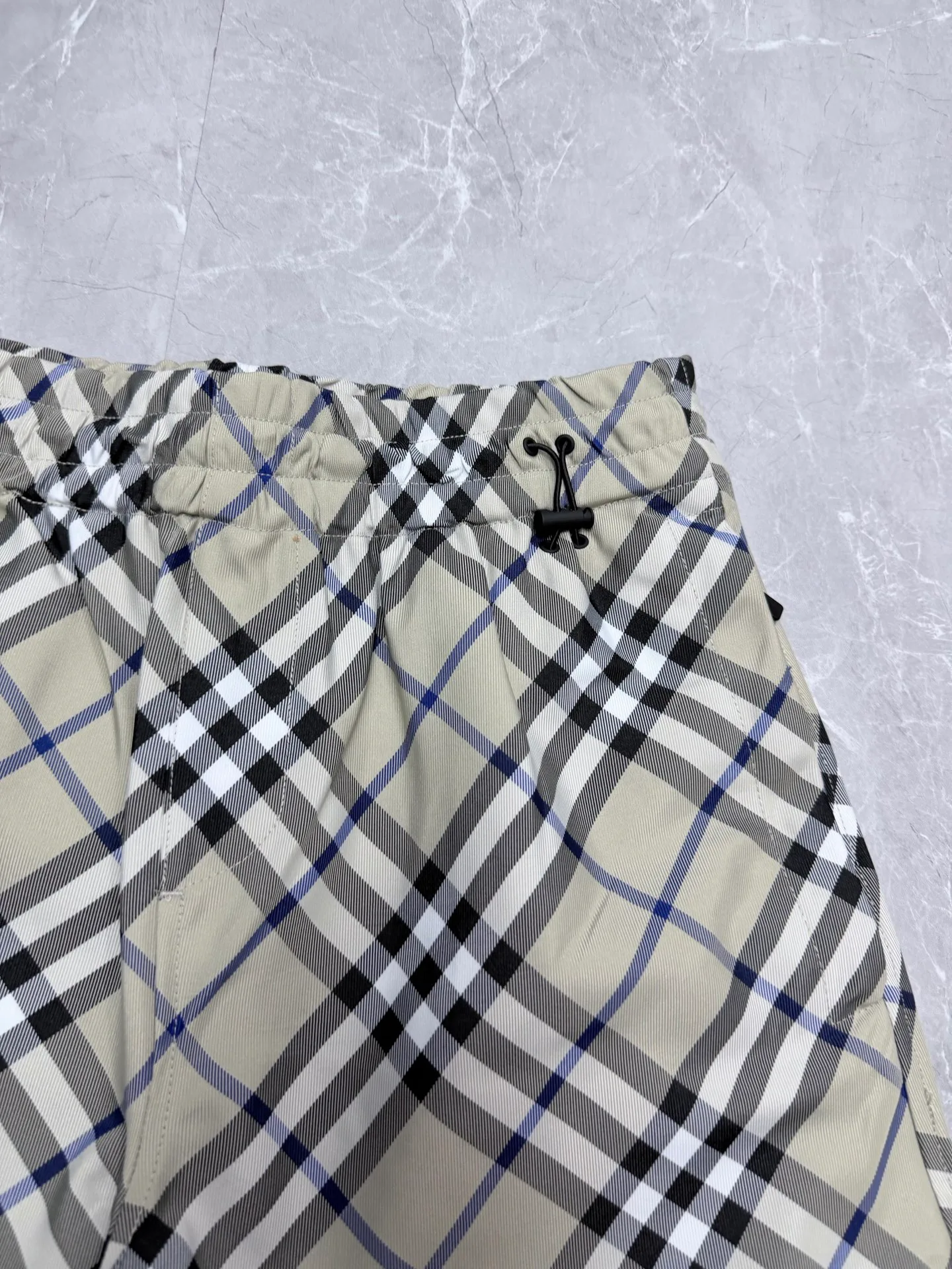 Шорты Мужские Burberry 13554833