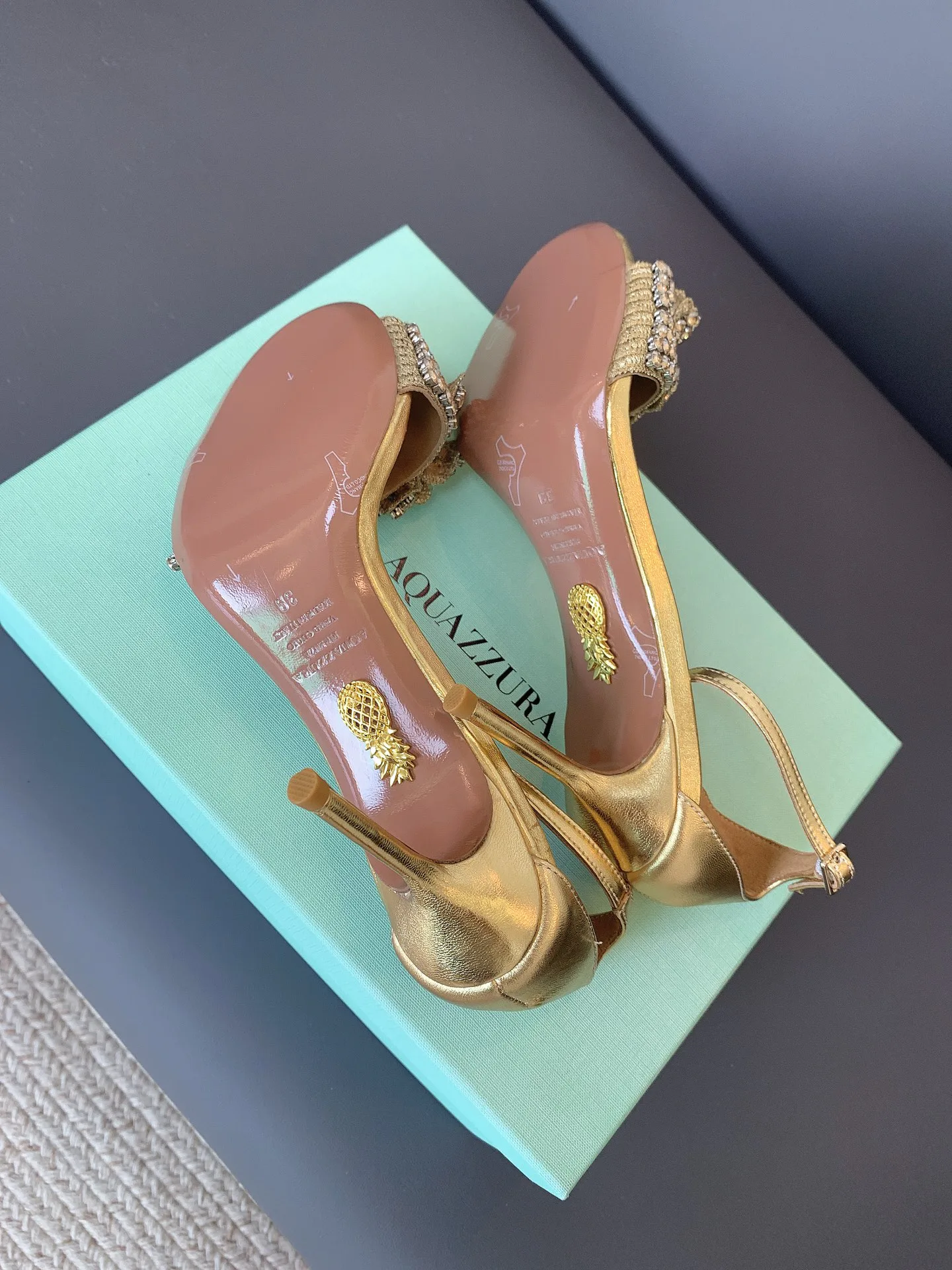 Босоножки Женские Aquazzura 17614512
