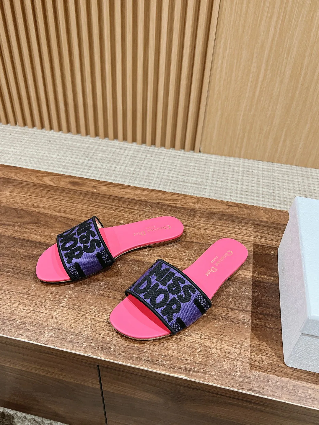 Шлепанцы Женские Christian Dior 11599957