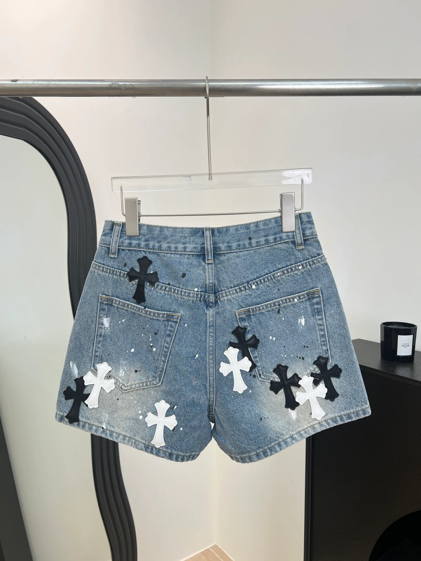 Шорты Женские Chrome Hearts 11544515