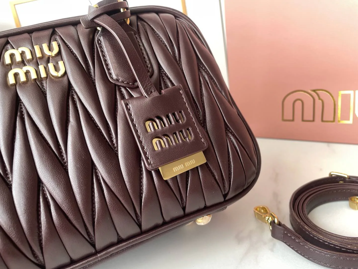 Сумки На Ремне Женские Miu Miu 17416