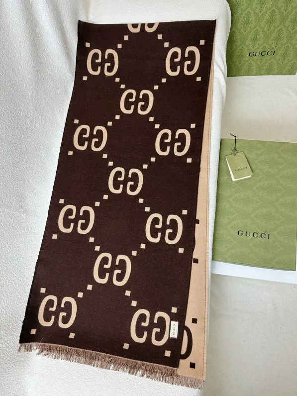 Шарфы Gucci 11268978