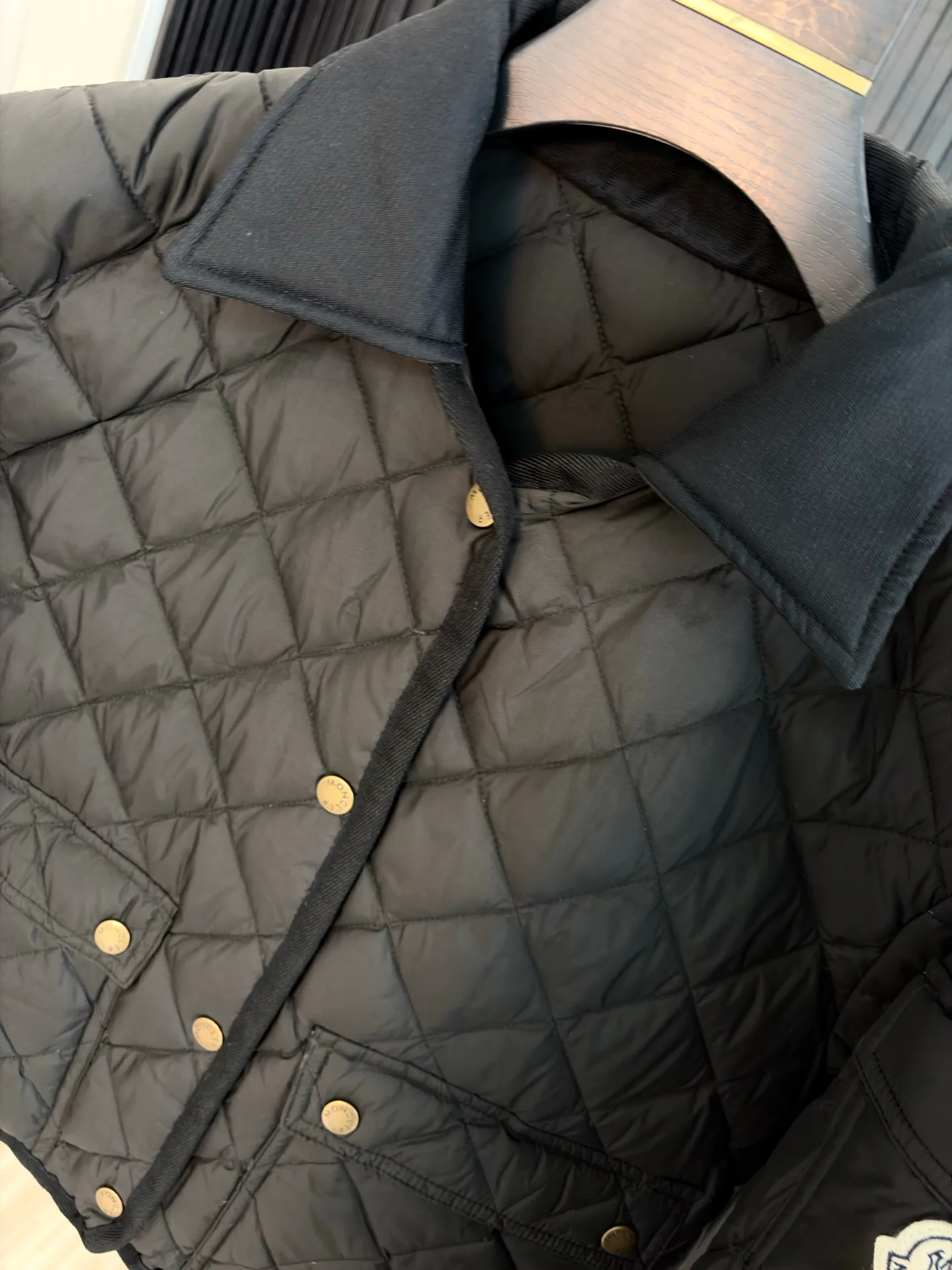 Куртки И Пуховики Женские Moncler 18600024