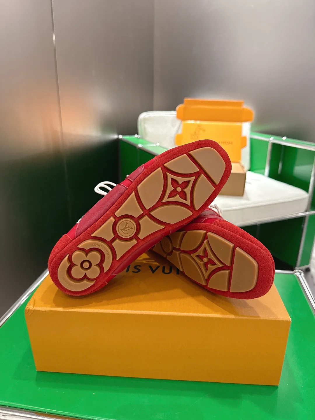 Кроссовки Женские Louis Vuitton 809158