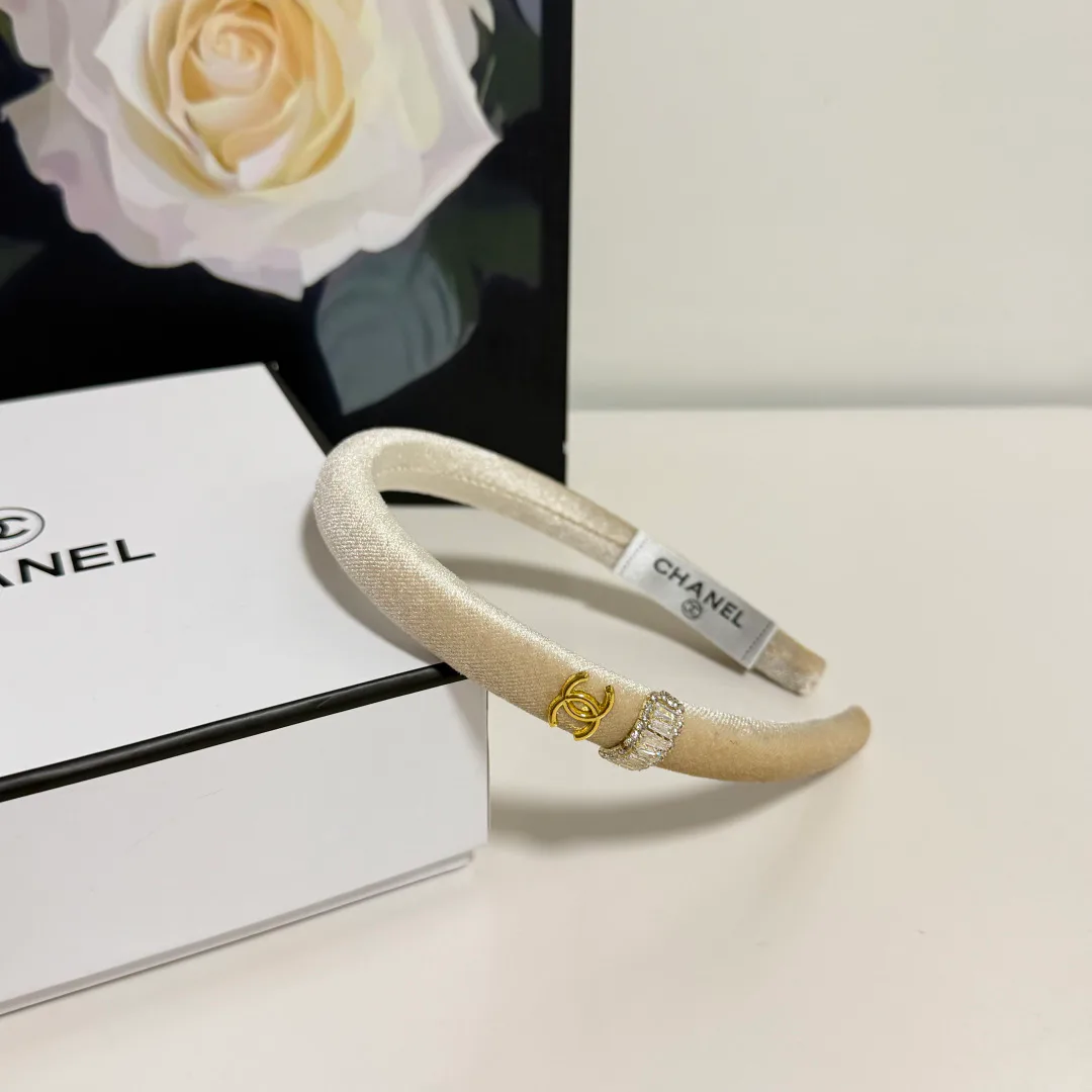 Головные Уборы Chanel 13079151