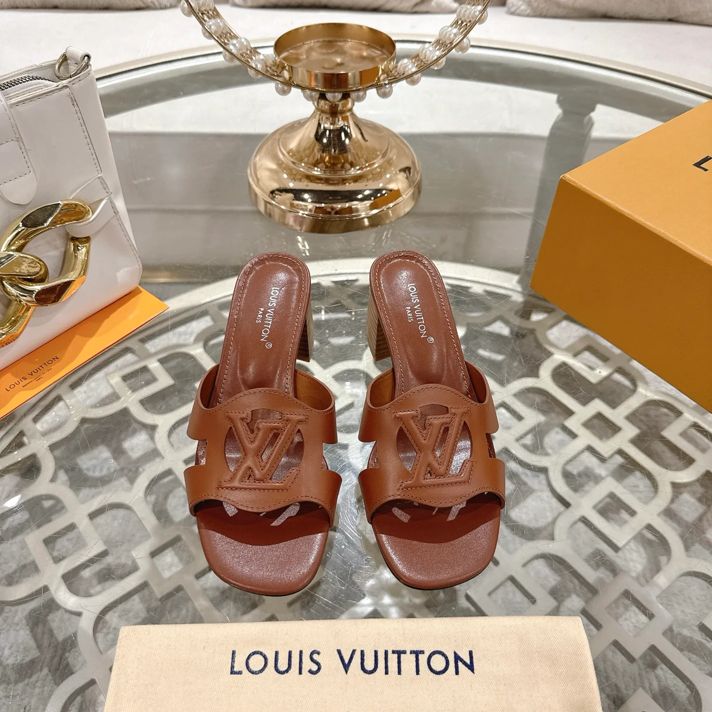 Босоножки Женские Louis Vuitton 27528