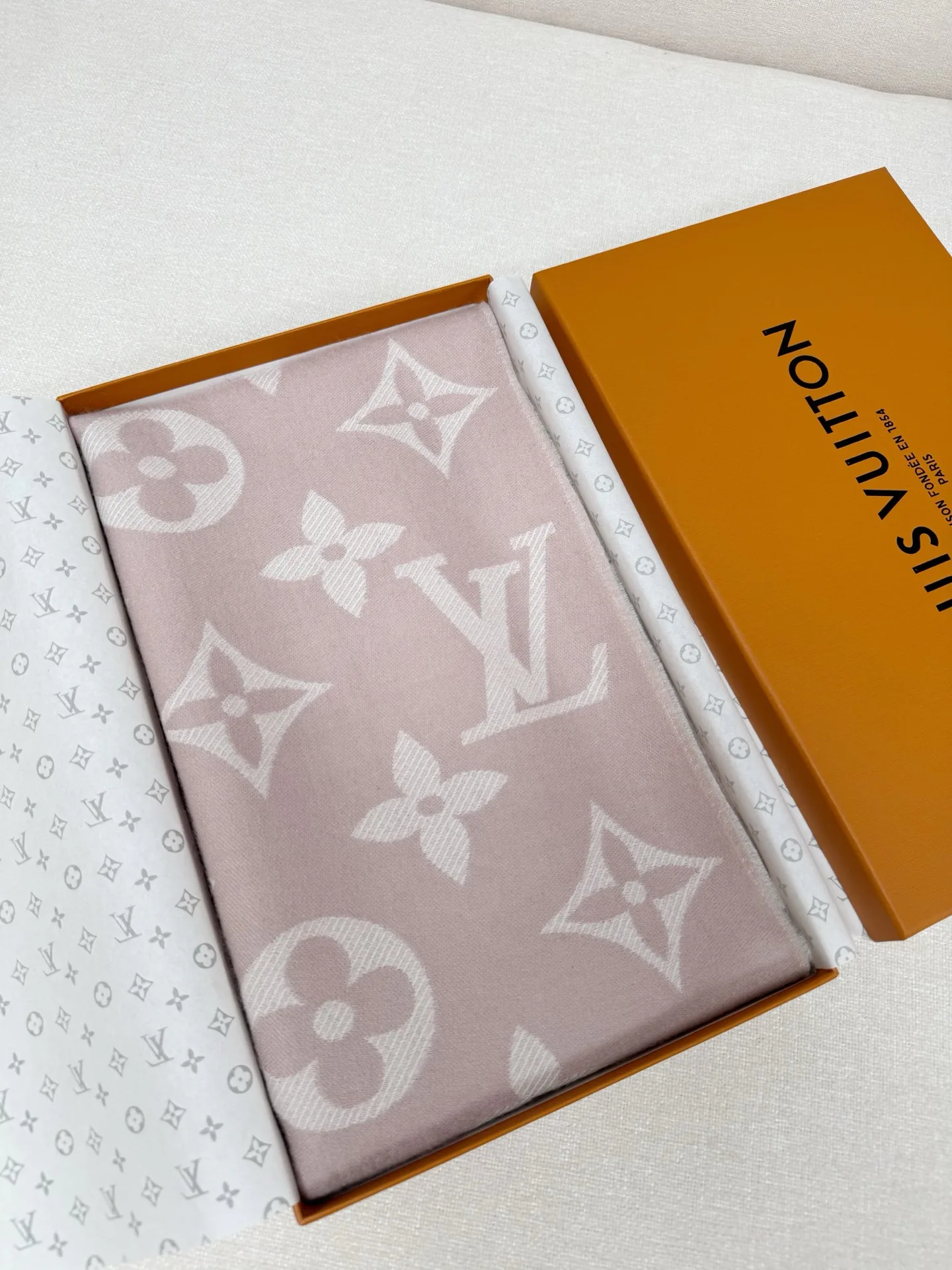 Шарфы Louis Vuitton 1861801