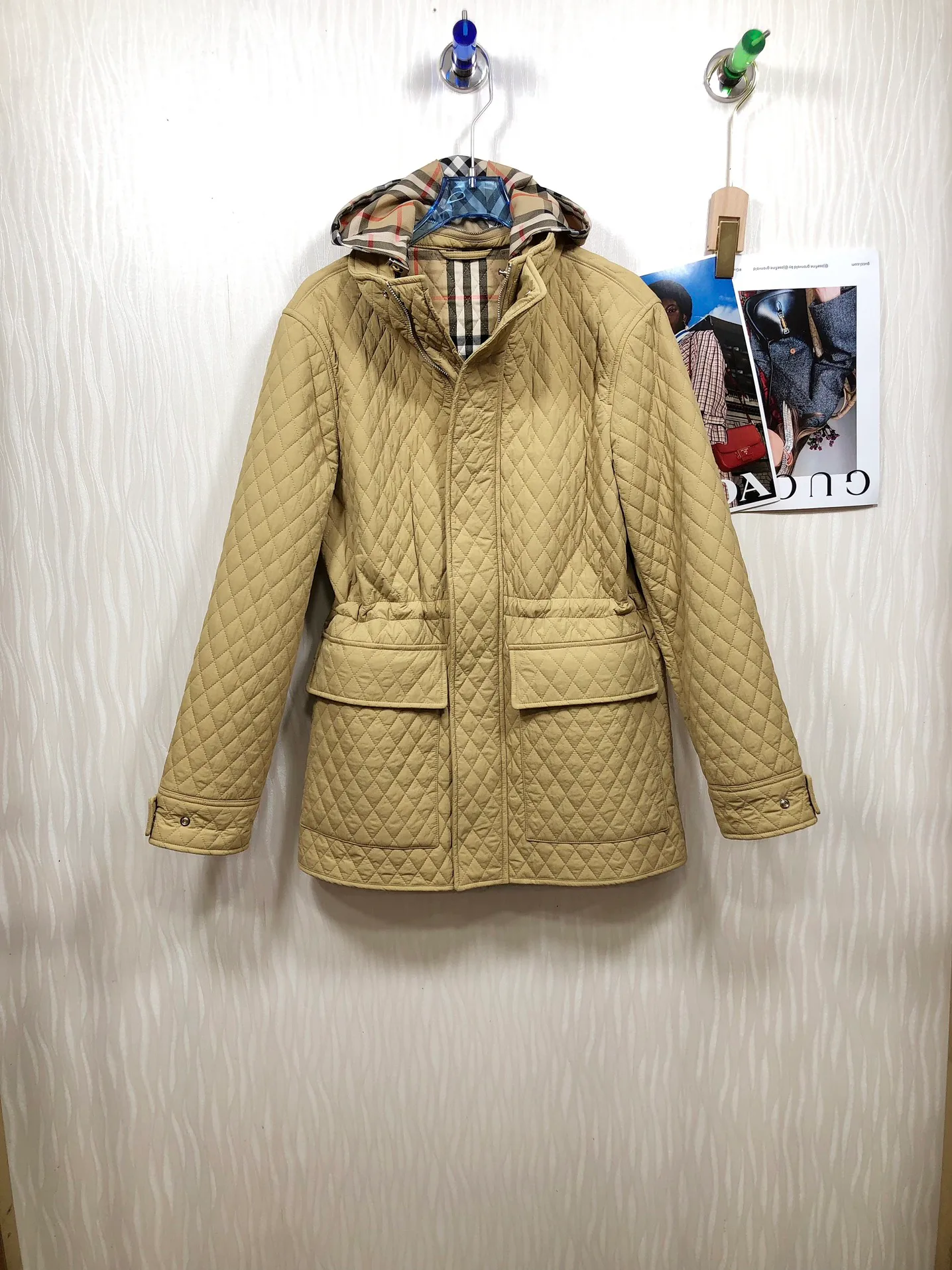 Куртки И Пуховики Женские Burberry 14233