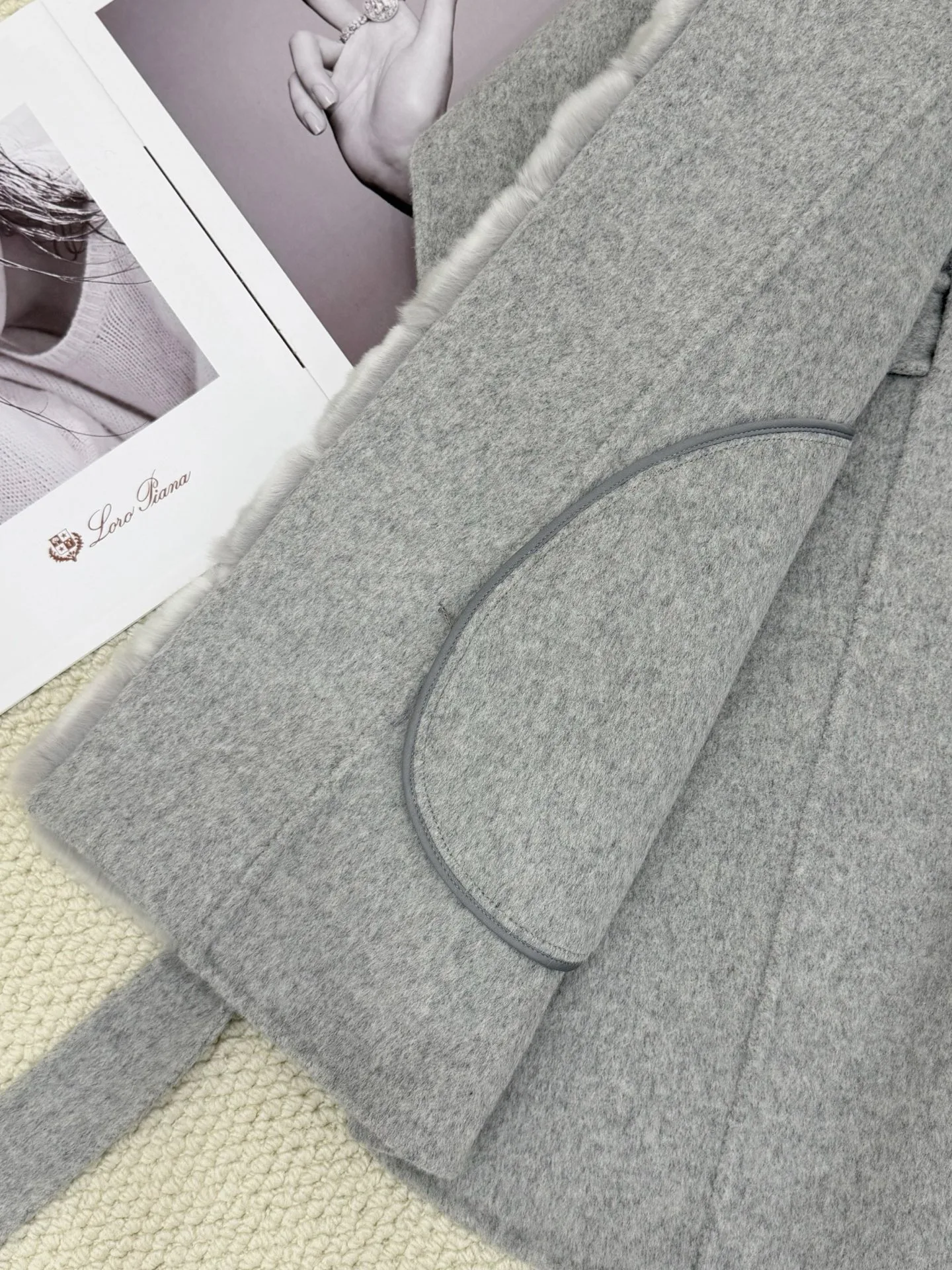 Пальто Женские Loro Piana 18015987