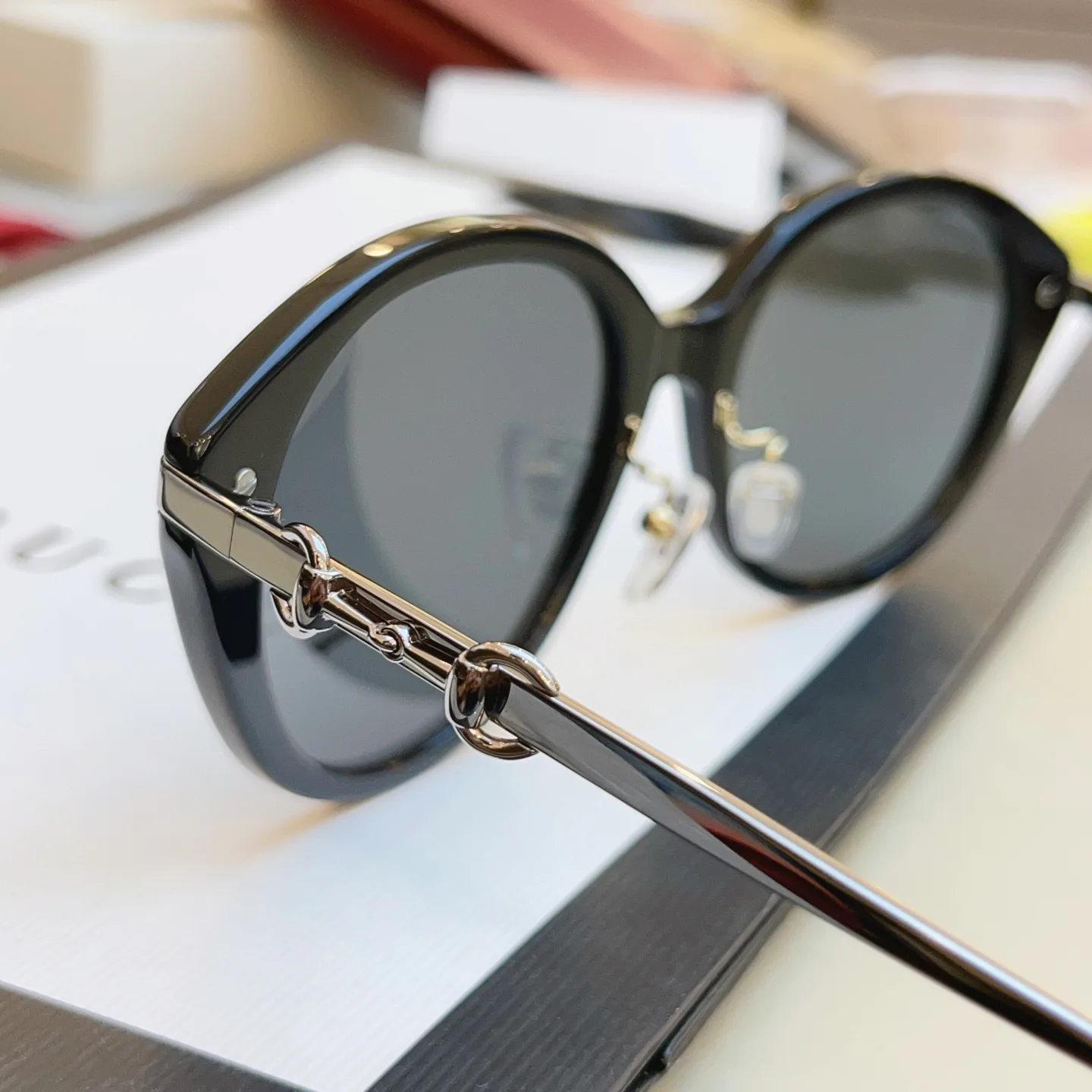 Очки Gucci 10842060