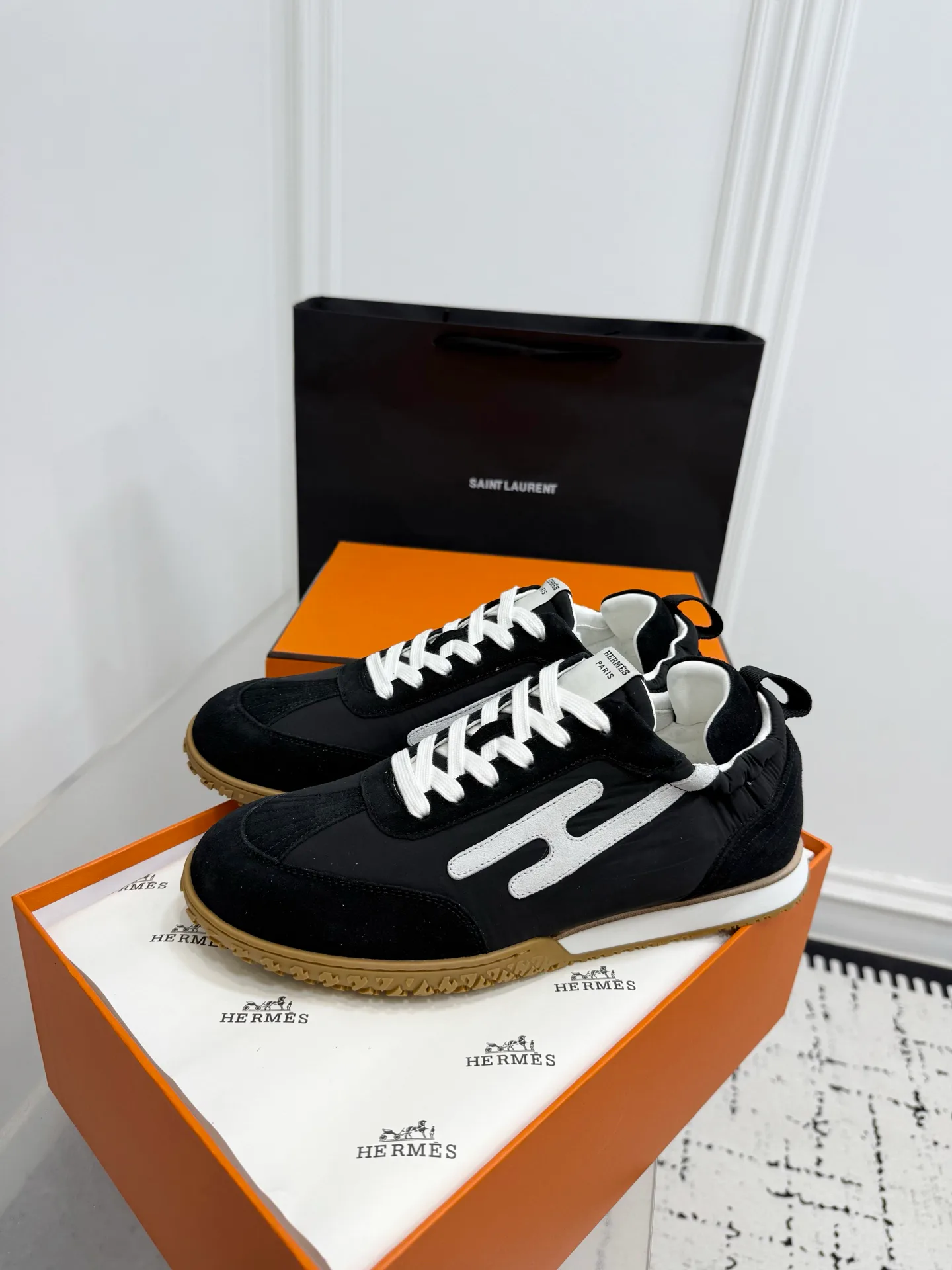 Кроссовки Женские Hermes 406091
