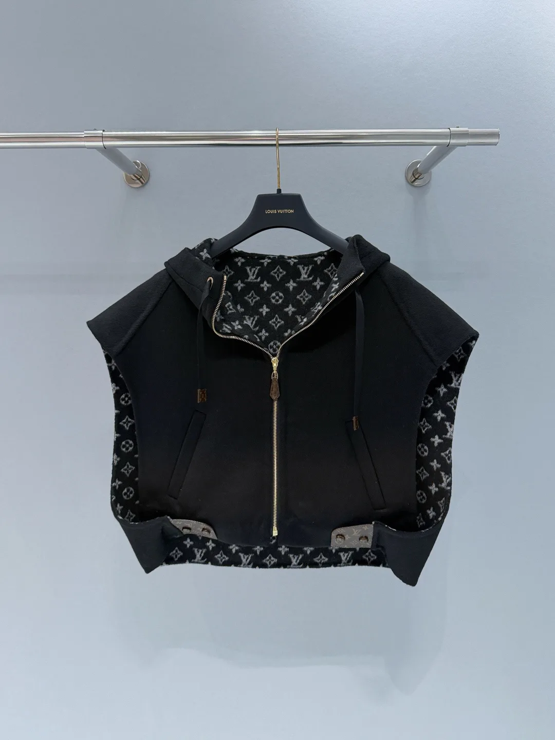 Жилеты Женские Louis Vuitton 1222688