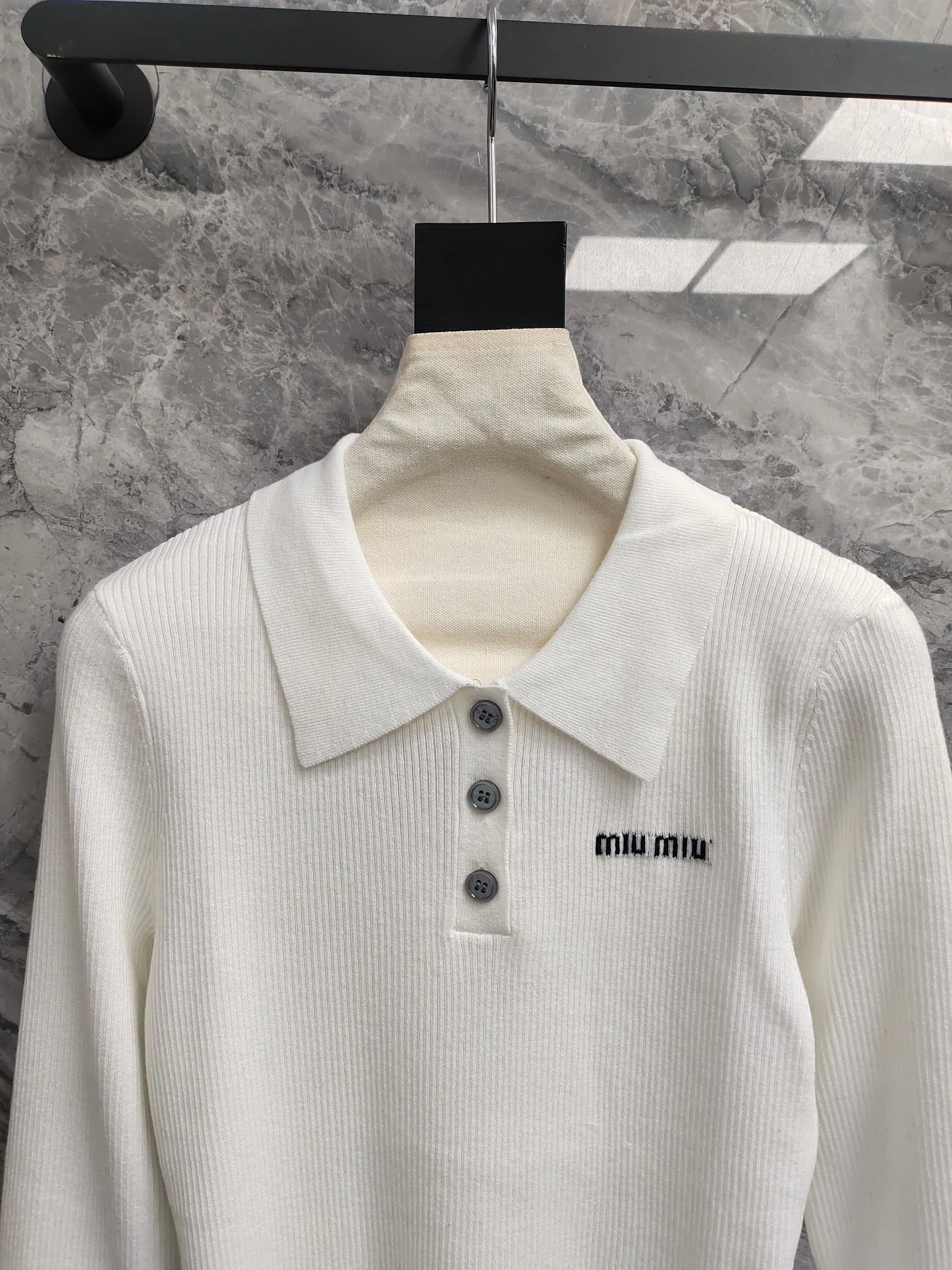 Джемперы И Свитеры Женские Miu Miu 1617076