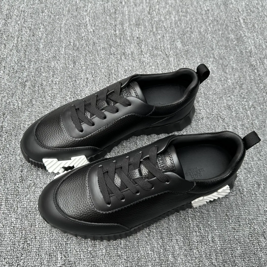Кроссовки Женские Hermes 18076153