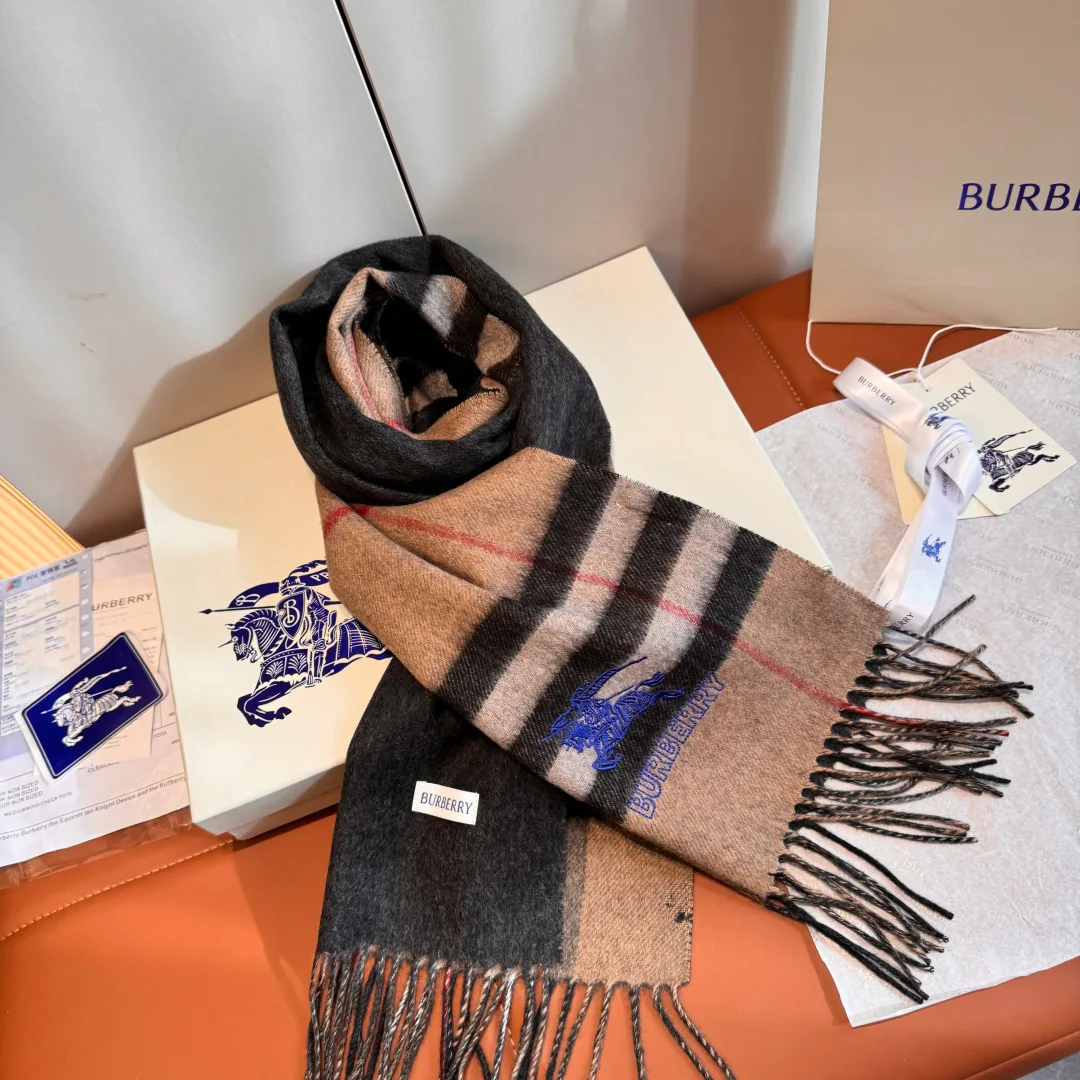 Шарфы Burberry 4549931