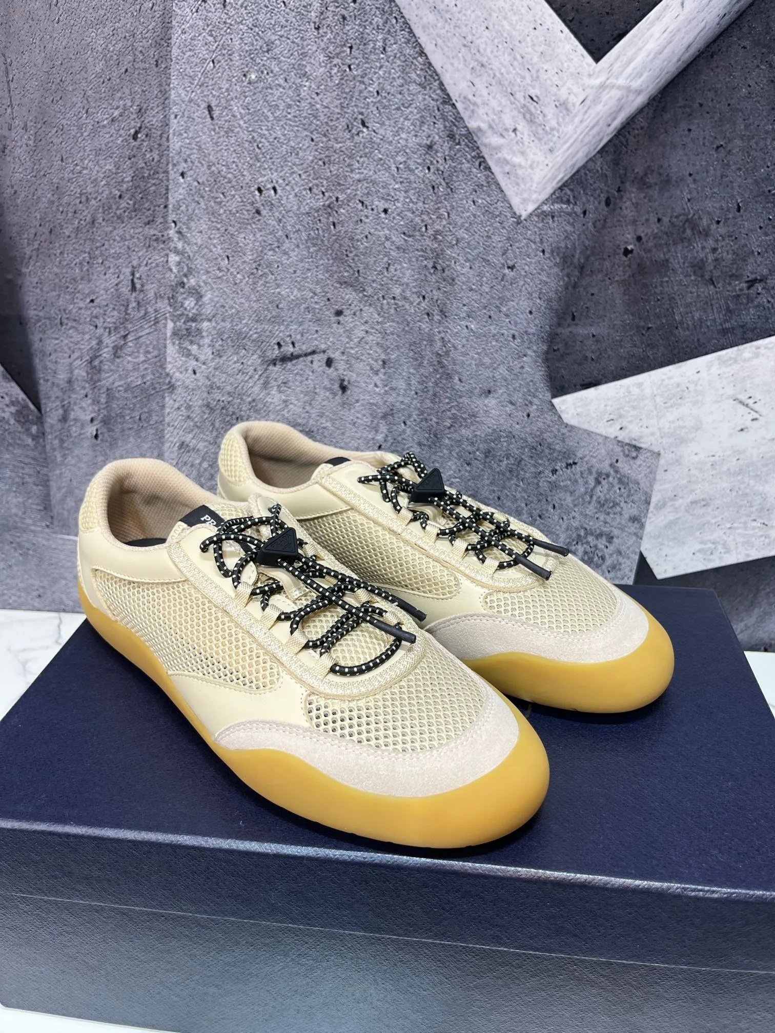 Кроссовки Мужские Prada 17955456