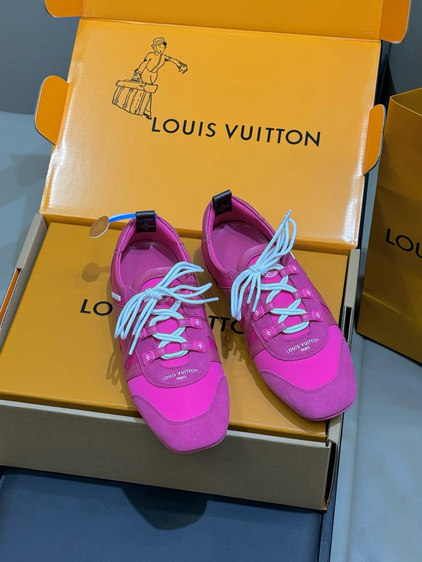 Кроссовки Женские Louis Vuitton 1130752