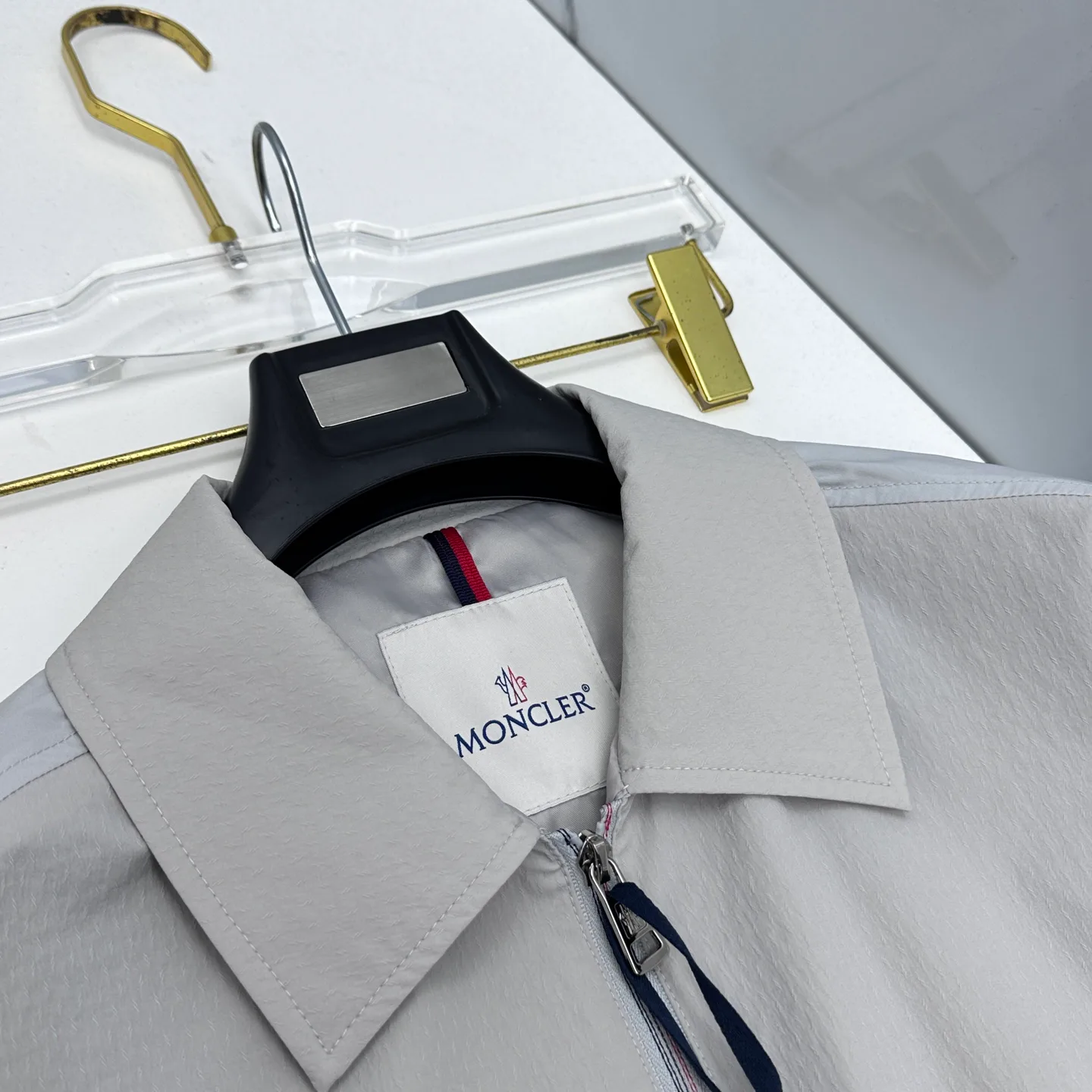 Куртки И Пуховики Мужские Moncler 11790592