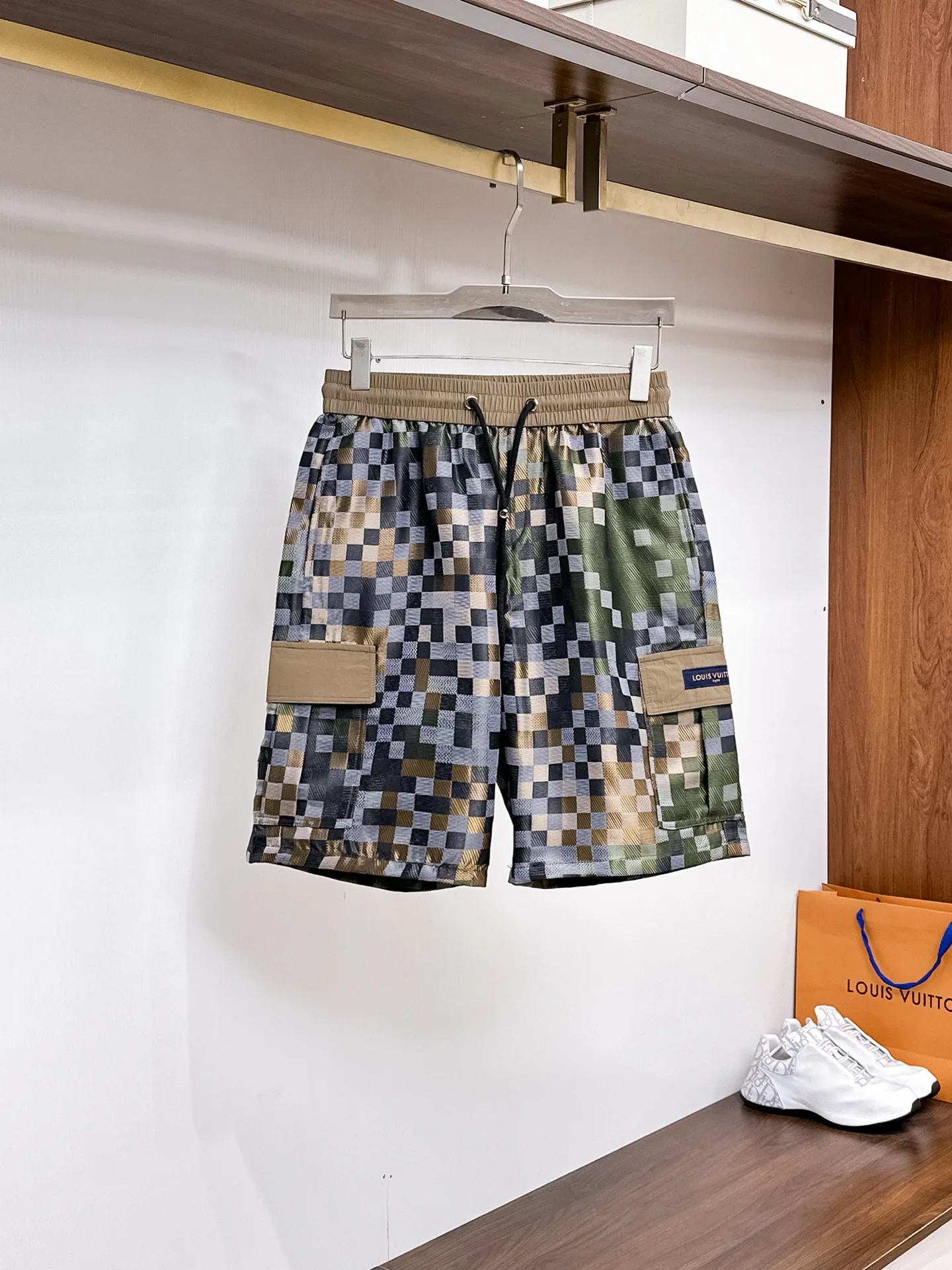 Шорты Мужские Louis Vuitton 13417572