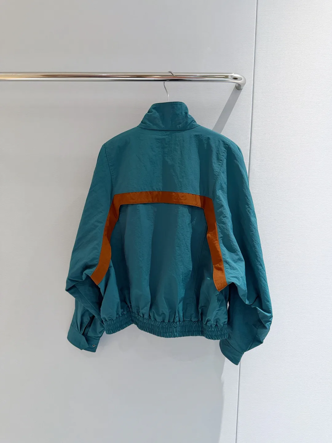 Куртки И Пуховики Женские Saint Laurent 18934500