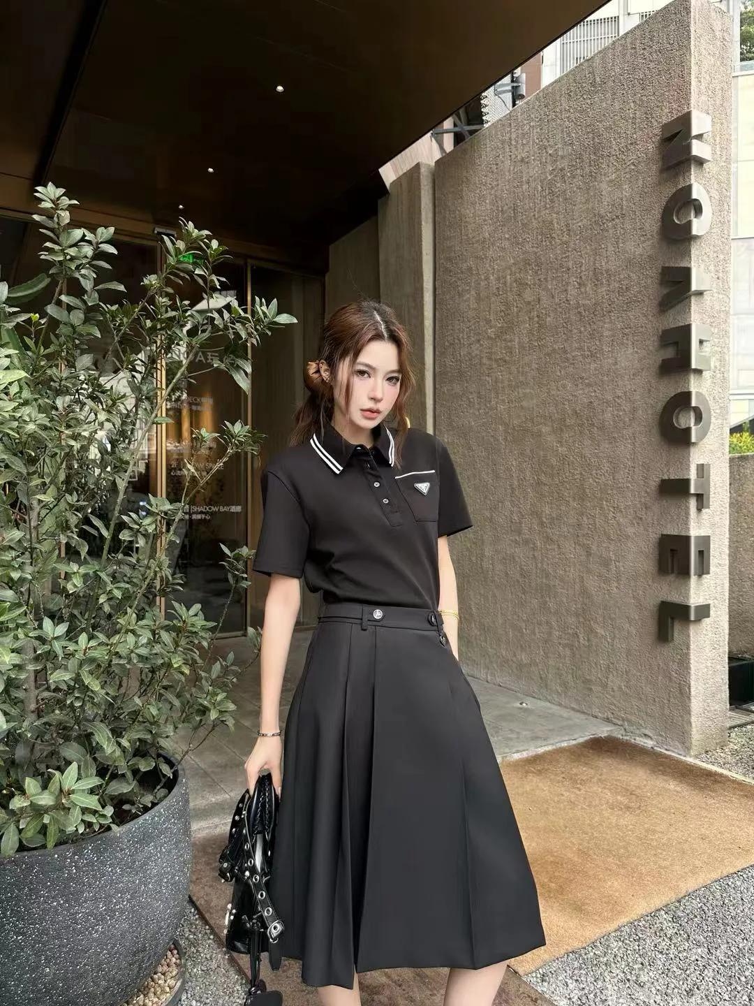 Костюмы Женские Prada 11690359