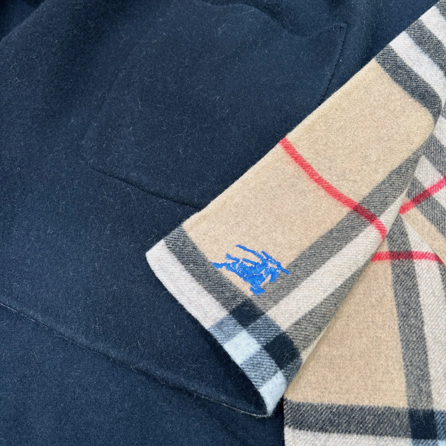 Шарфы Burberry 754434