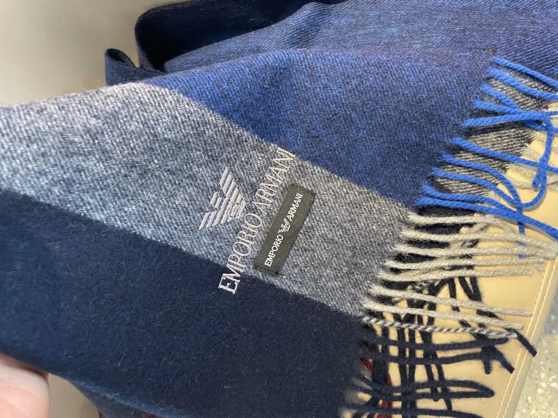 Шарфы Armani 497596