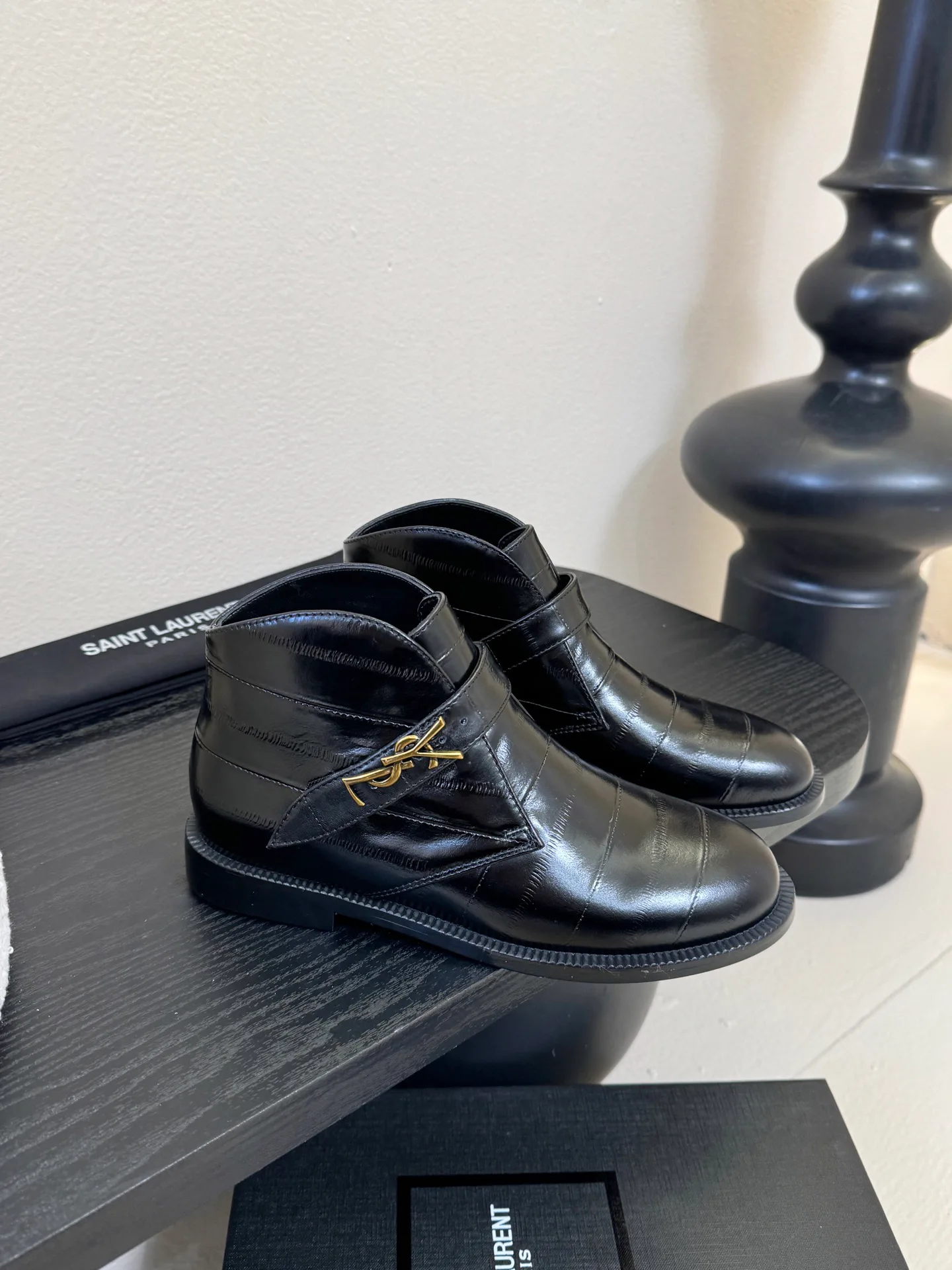 Ботинки Женские Saint Laurent 227750