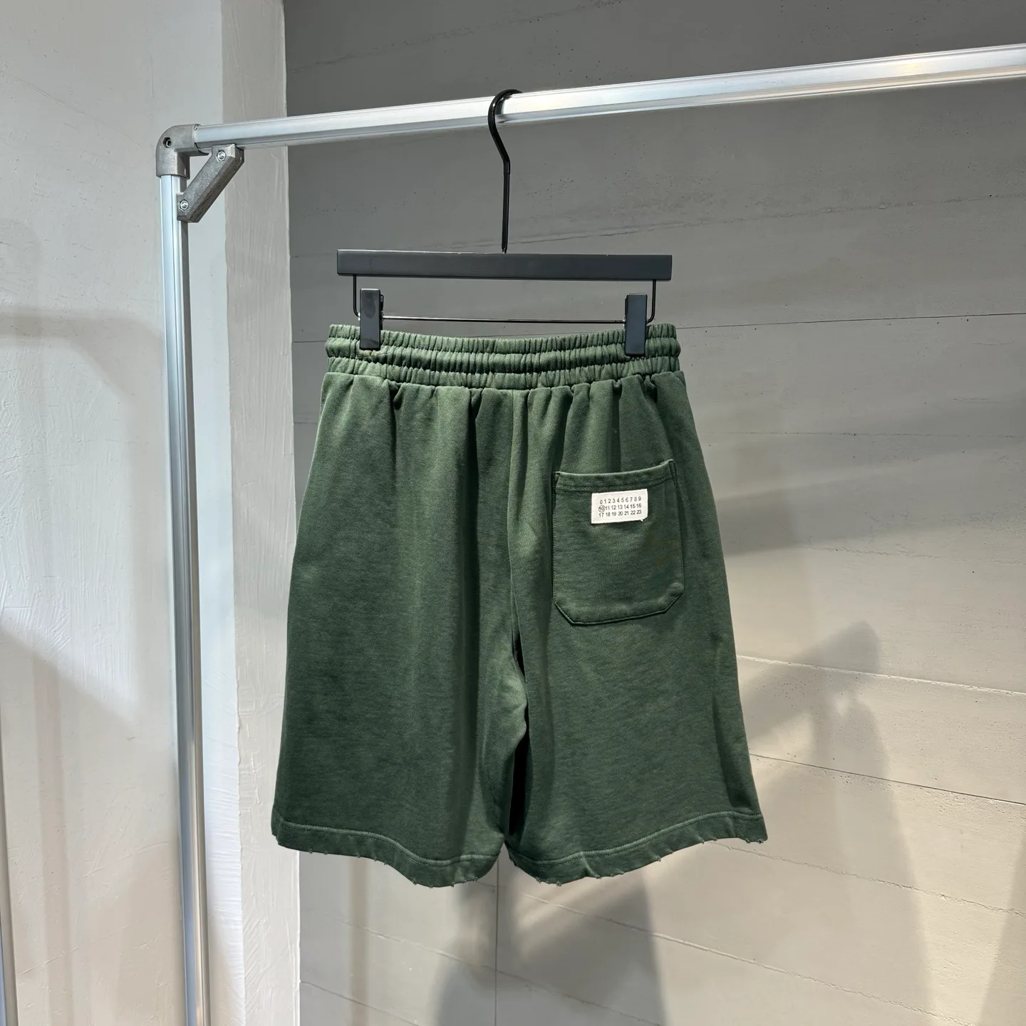 Шорты Женские Maison Margiela 32390