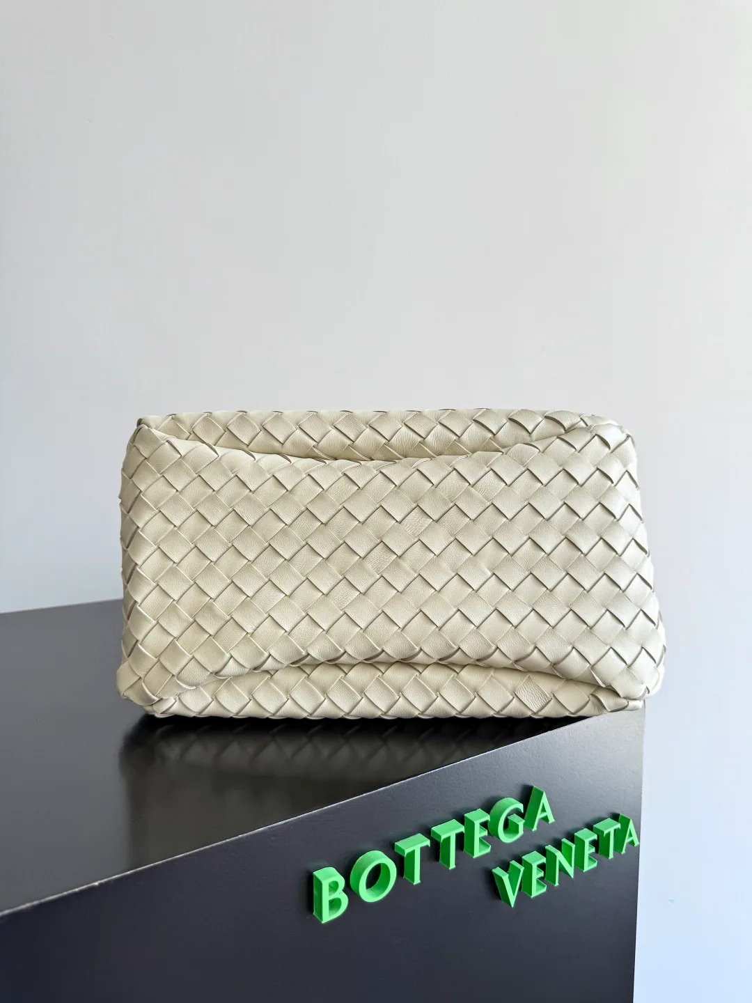 Классические Сумки Женские Bottega Veneta 11669043