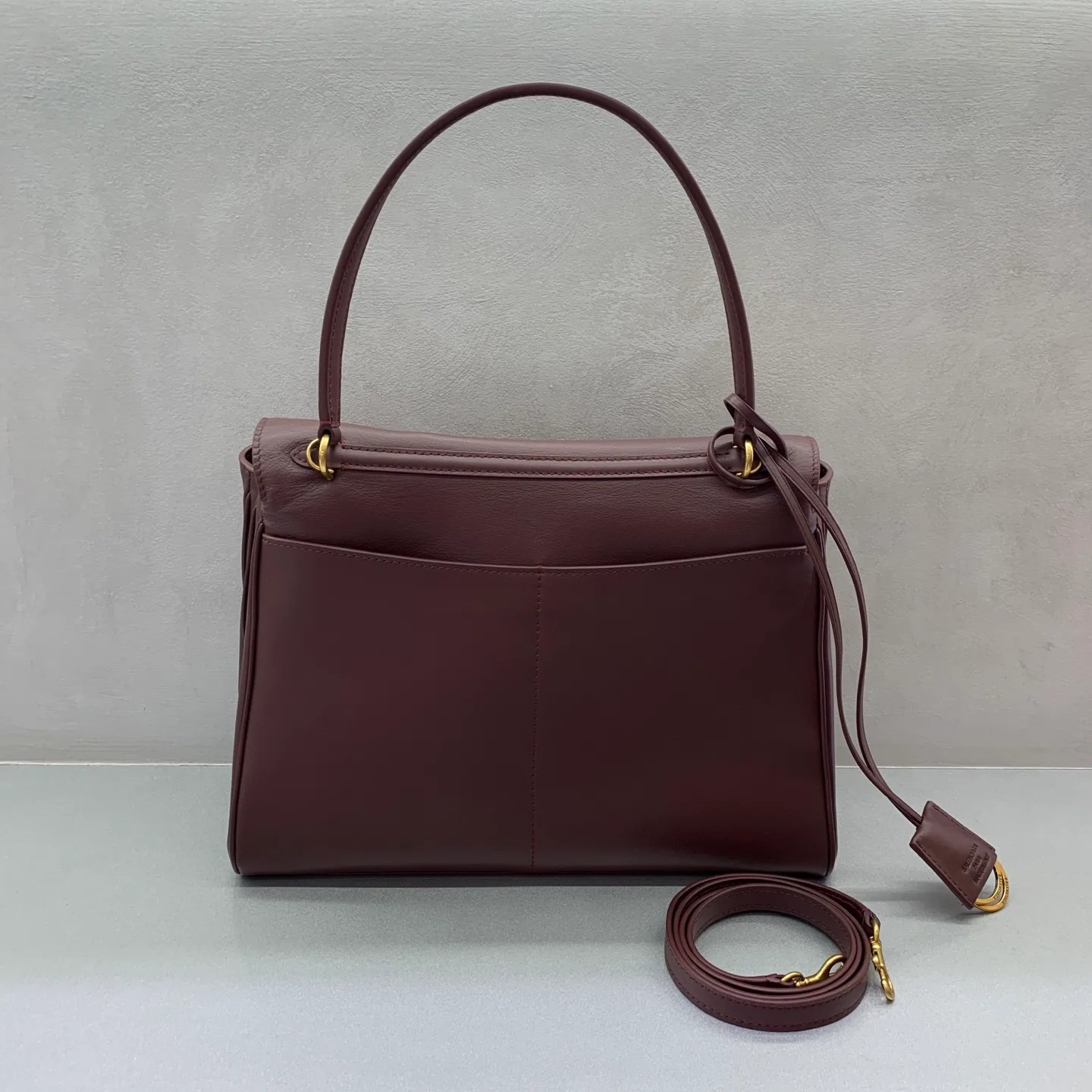 Классические Сумки Женские Balenciaga 18136464
