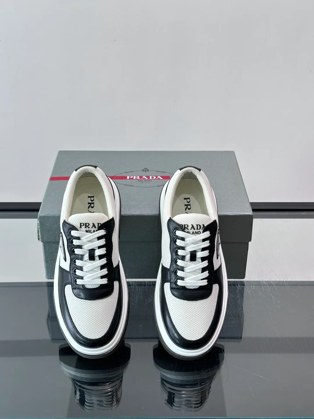 Кроссовки Мужские Prada 17913726