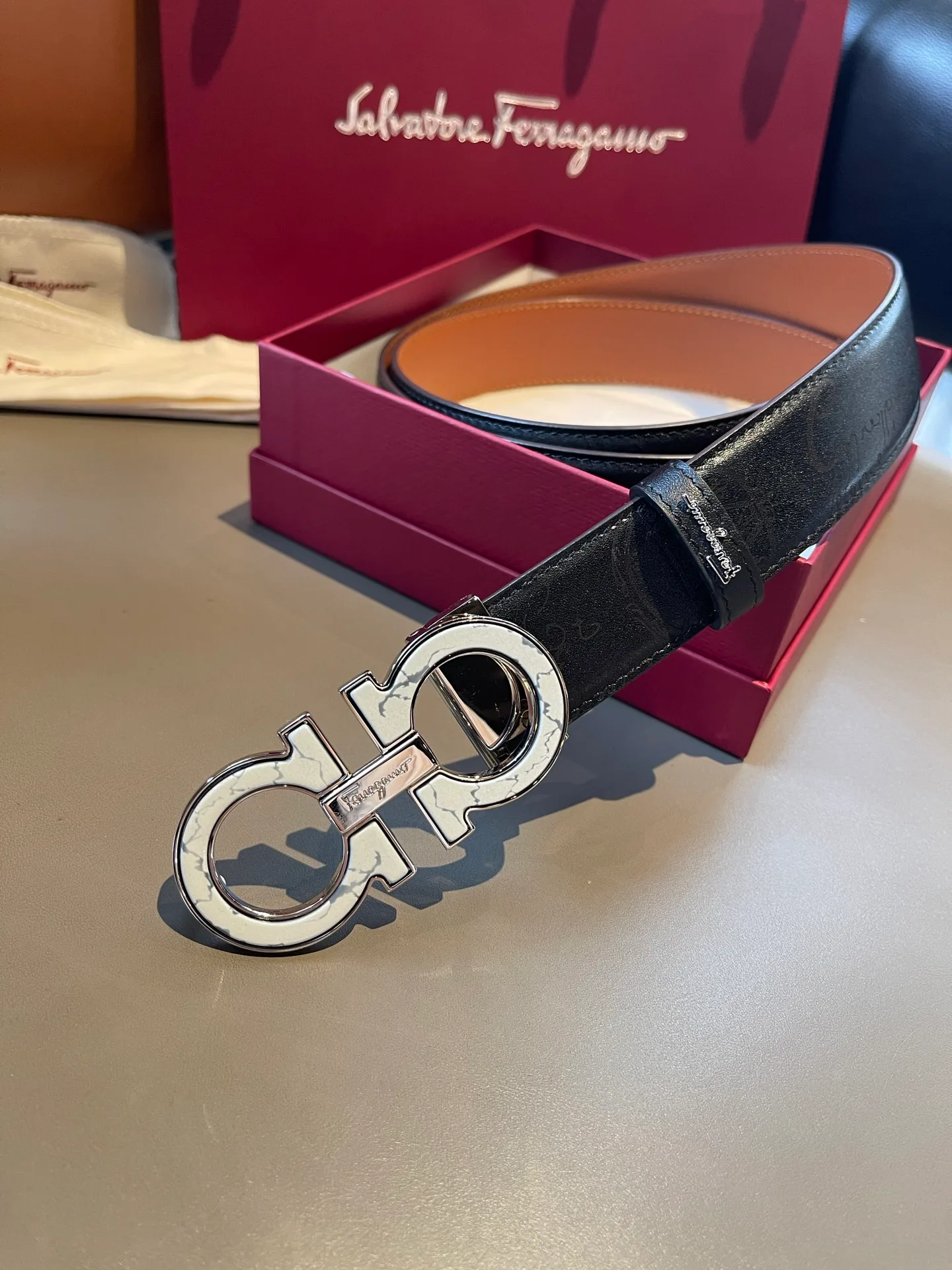 Поясные Сумки Женские Salvatore Ferragamo 11565786