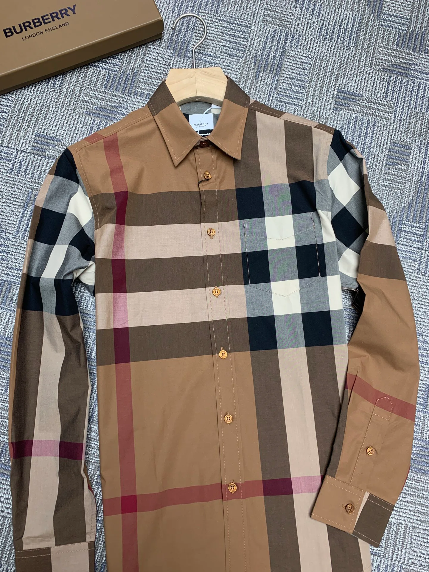 Рубашки Мужские Burberry 17967413