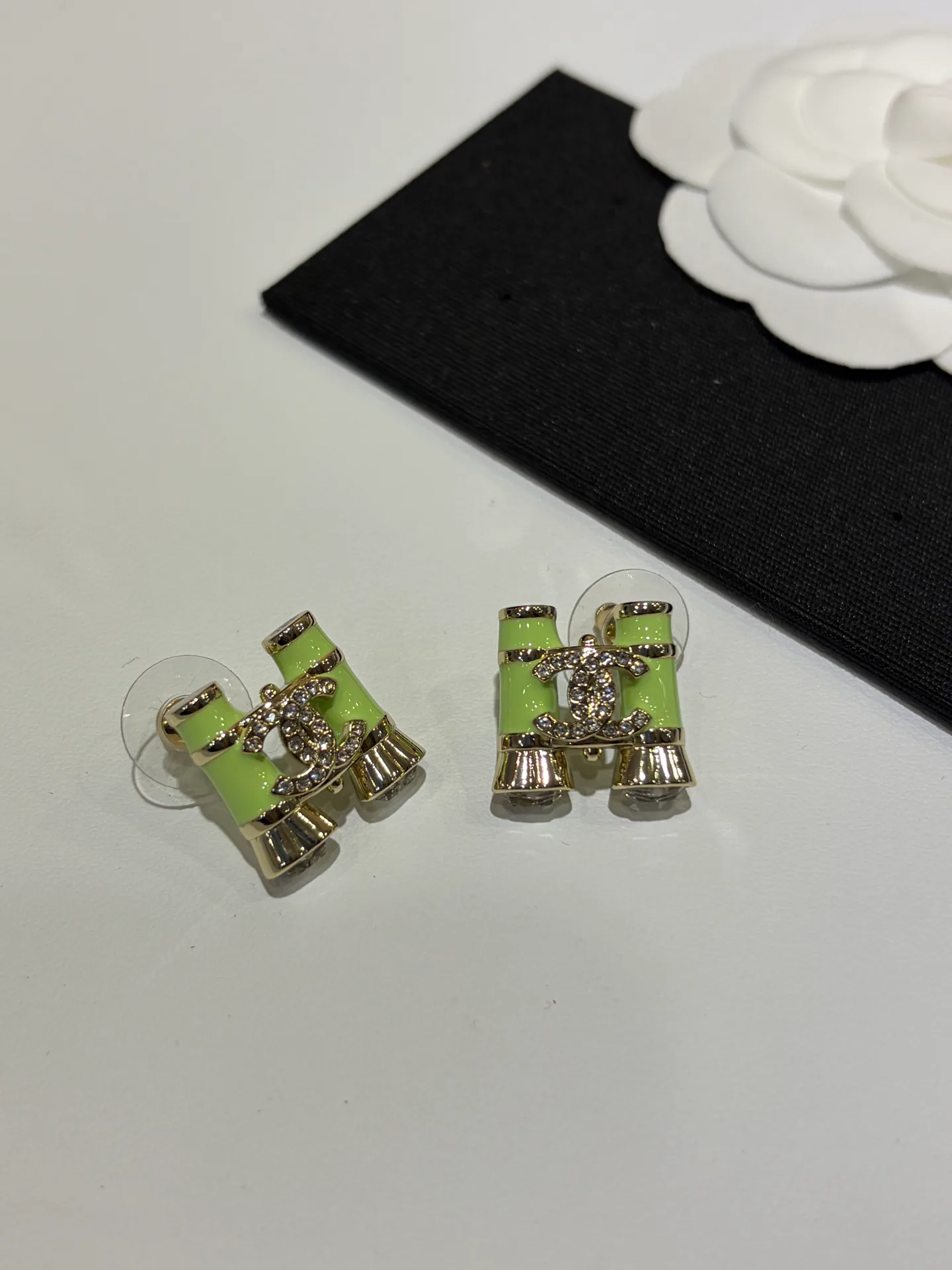 Бижутерия Chanel 2336582