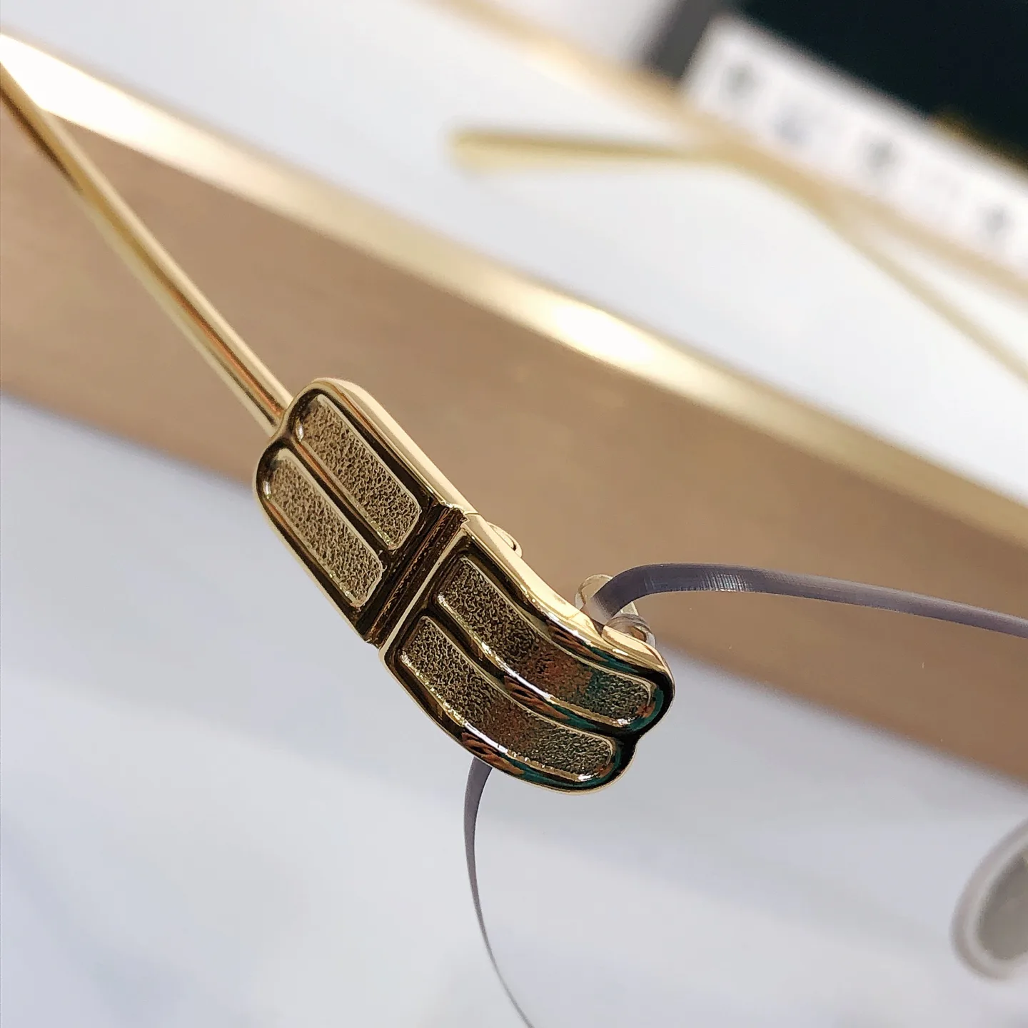 Очки Balenciaga 11144446